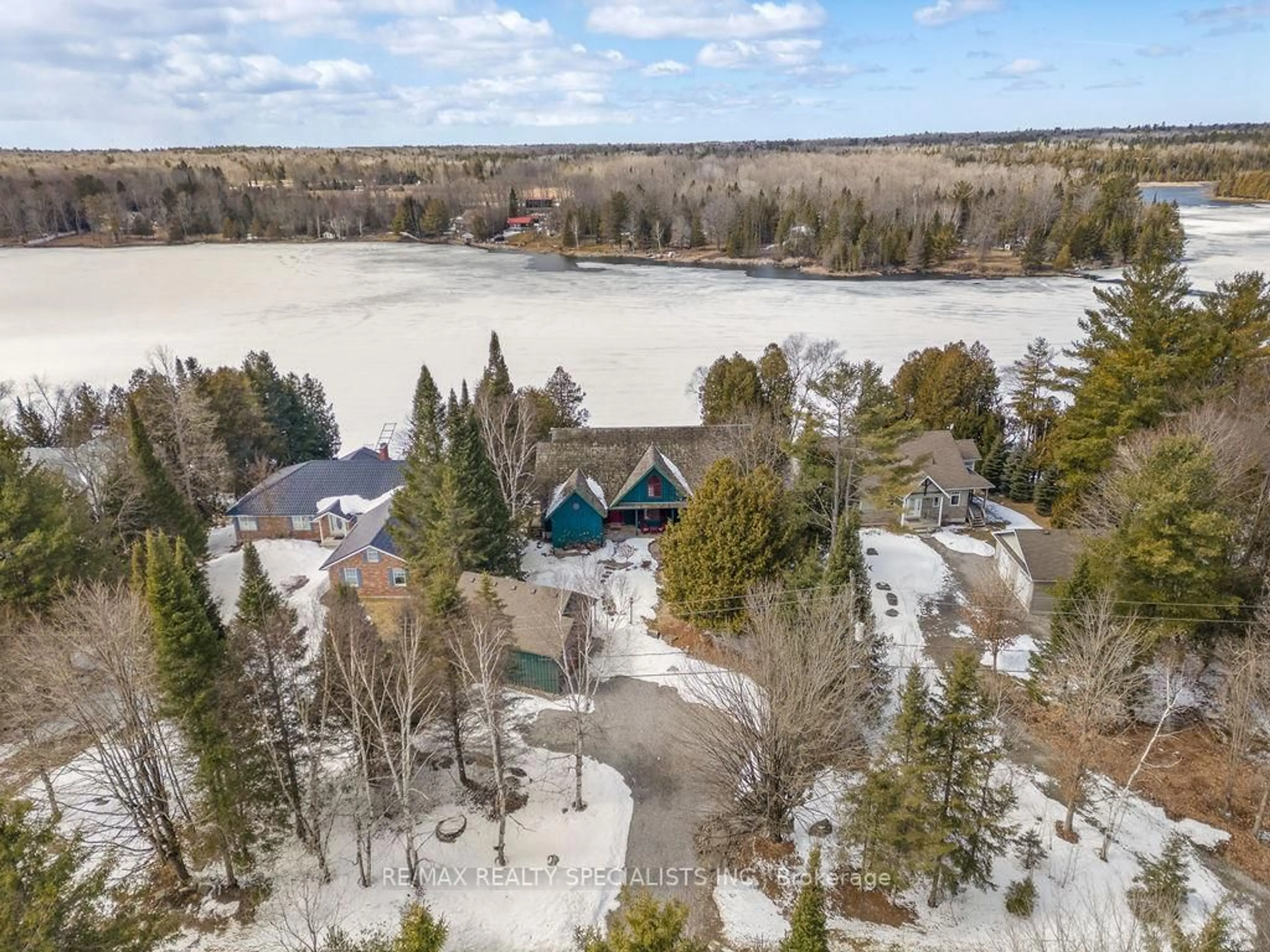 A pic from outside/outdoor area/front of a property/back of a property/a pic from drone, water/lake/river/ocean view for 304 INDIAN POINT Rd, Kawartha Lakes Ontario K0M 1K0
