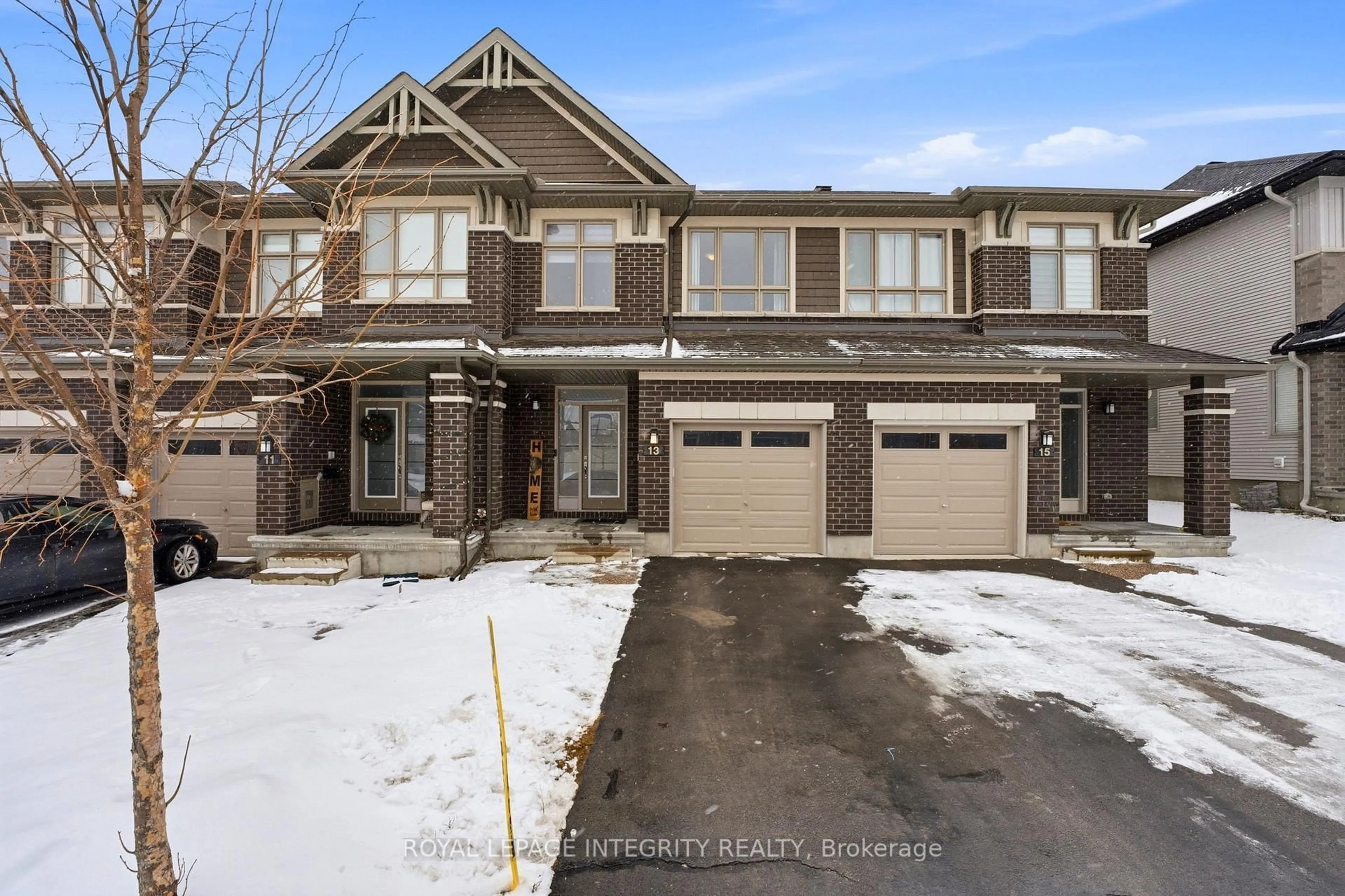 A pic from outside/outdoor area/front of a property/back of a property/a pic from drone, street for 13 Brixton Way, Ottawa Ontario K2S 2N9