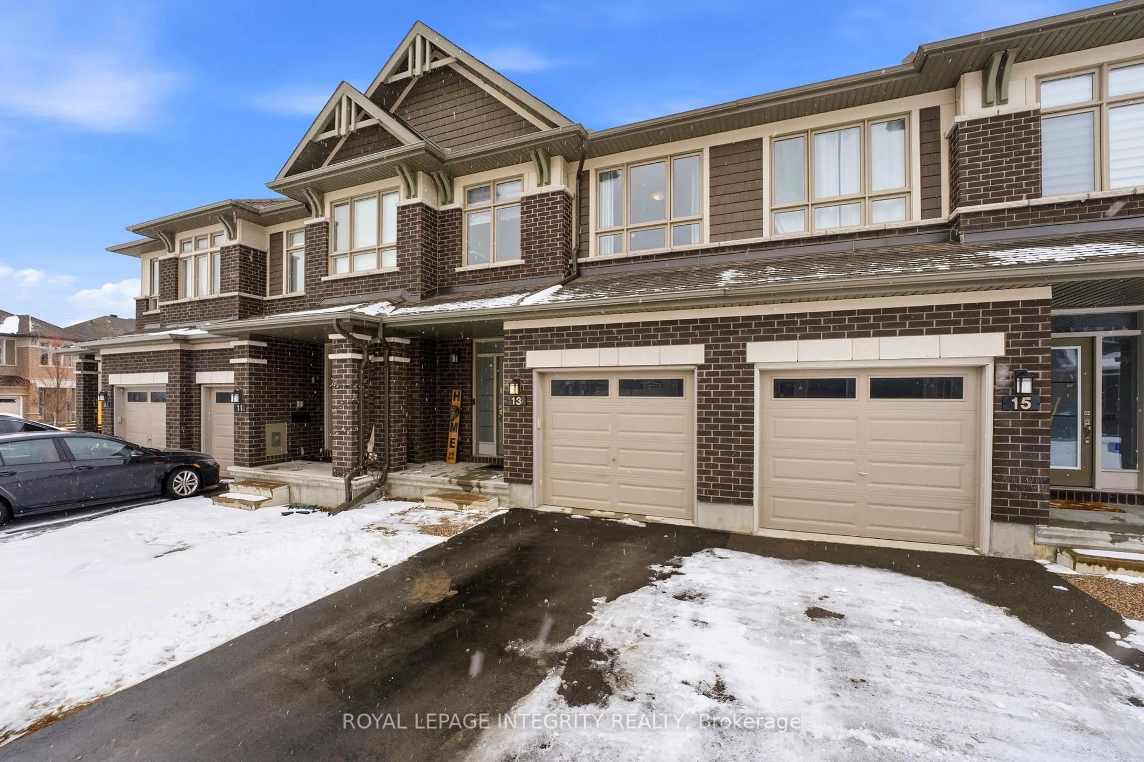 A pic from outside/outdoor area/front of a property/back of a property/a pic from drone, street for 13 Brixton Way, Ottawa Ontario K2S 2N9