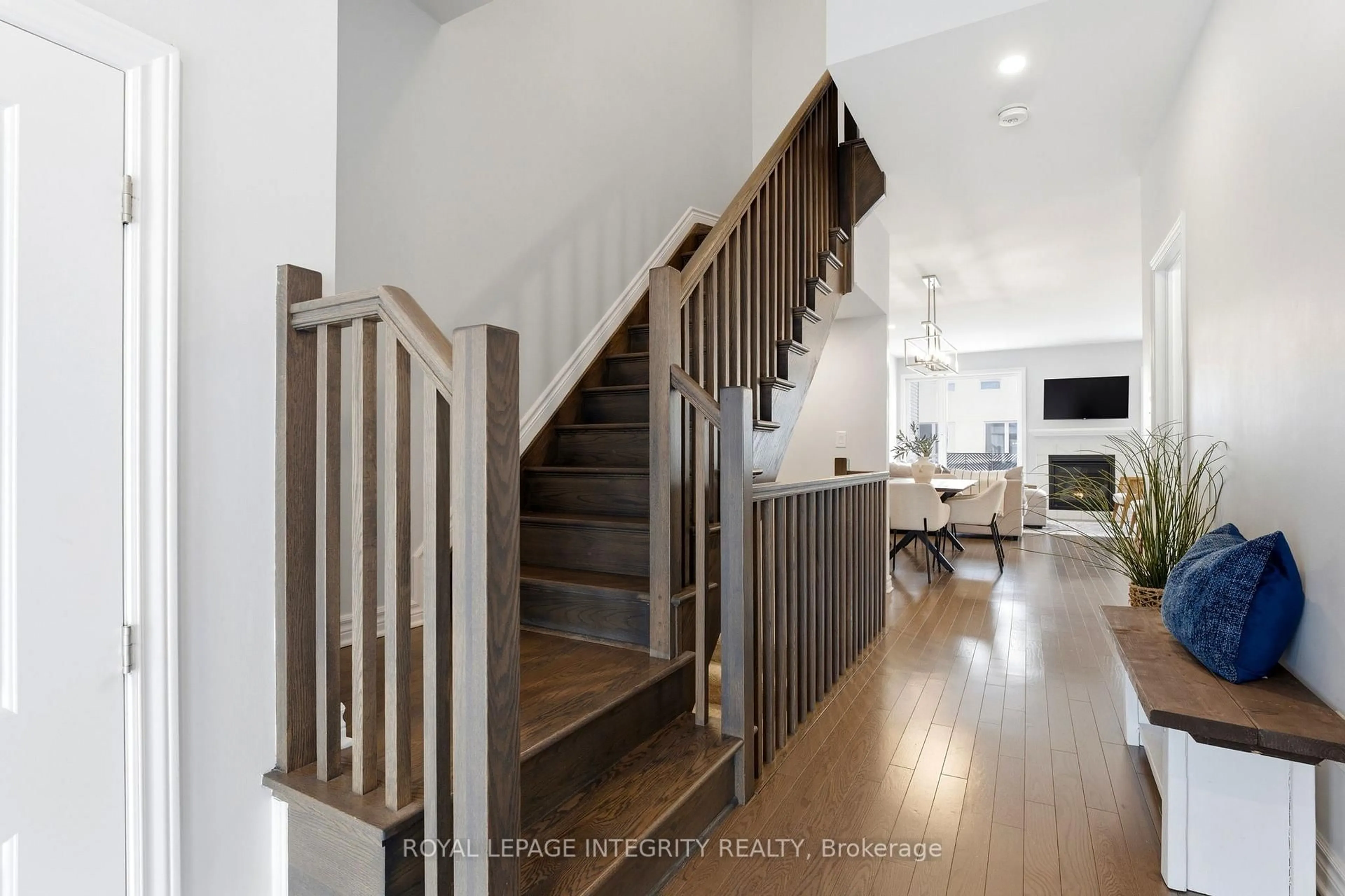 Stairs for 13 Brixton Way, Ottawa Ontario K2S 2N9