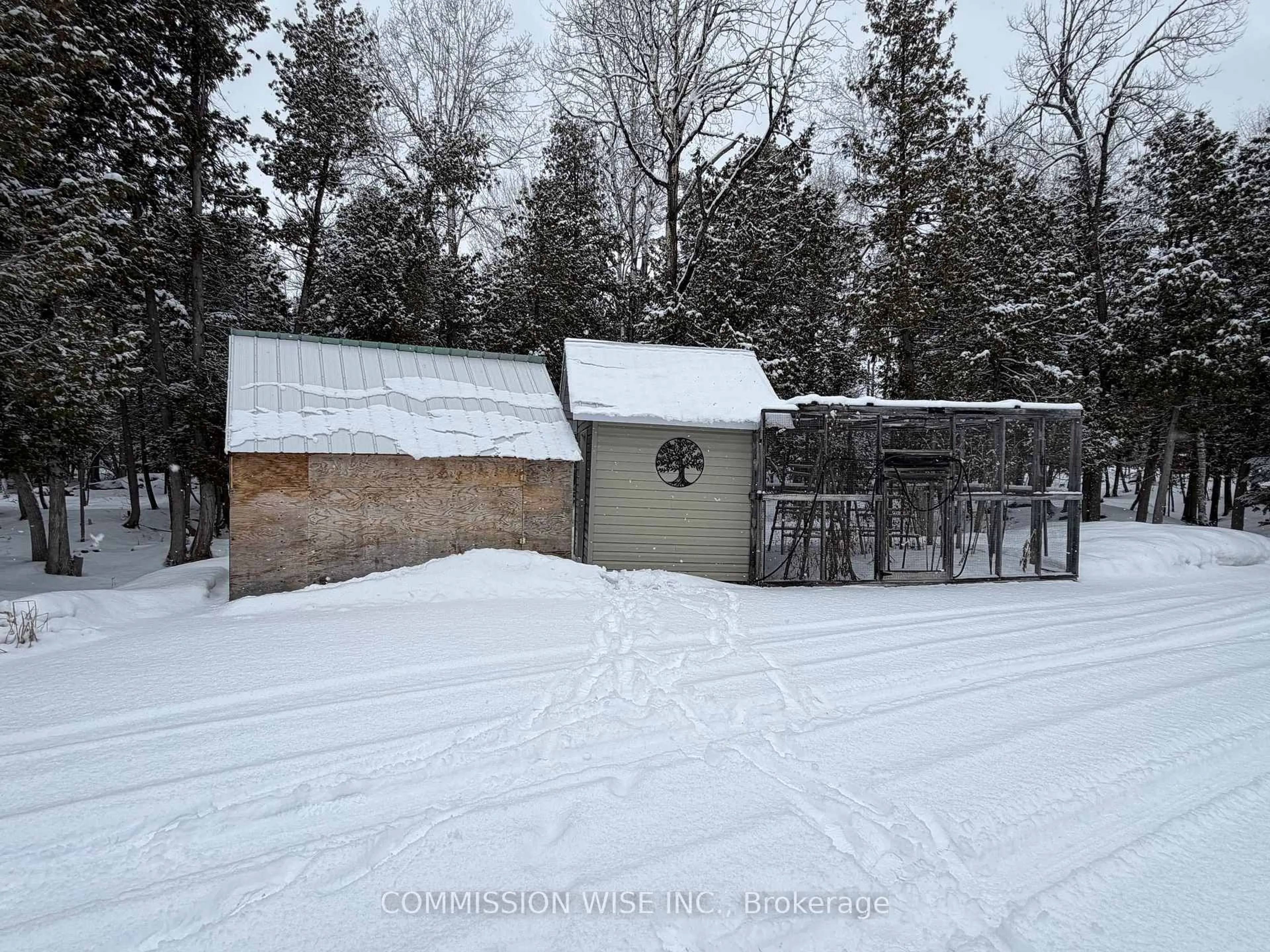 Shed for 185 Morris Island Dr, Ottawa Ontario K7S 3G7