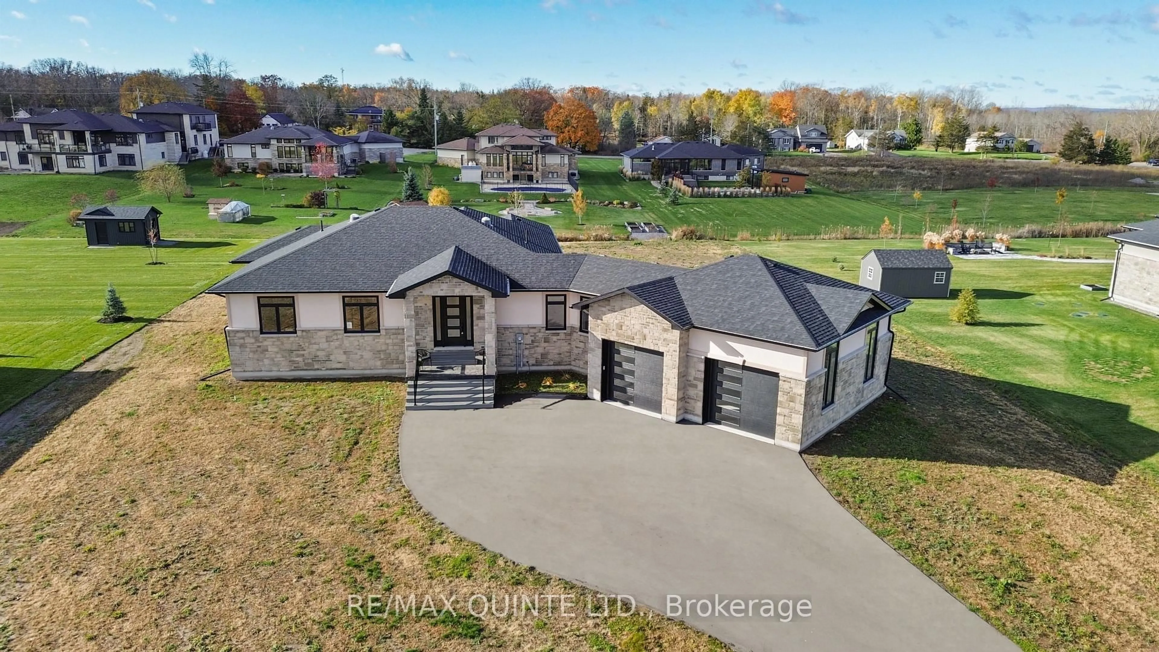 A pic from outside/outdoor area/front of a property/back of a property/a pic from drone, unknown for 76 Navigation Dr, Prince Edward County Ontario K8N 0G1