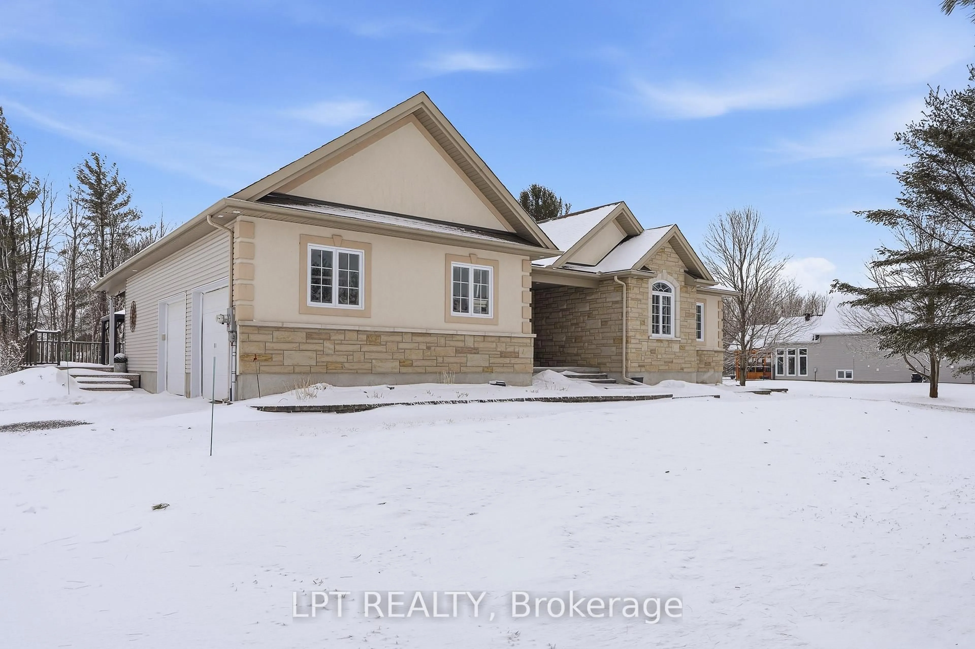 Home with brick exterior material, street for 132 Moise-Gendron St, Clarence-Rockland Ontario K0A 1E0