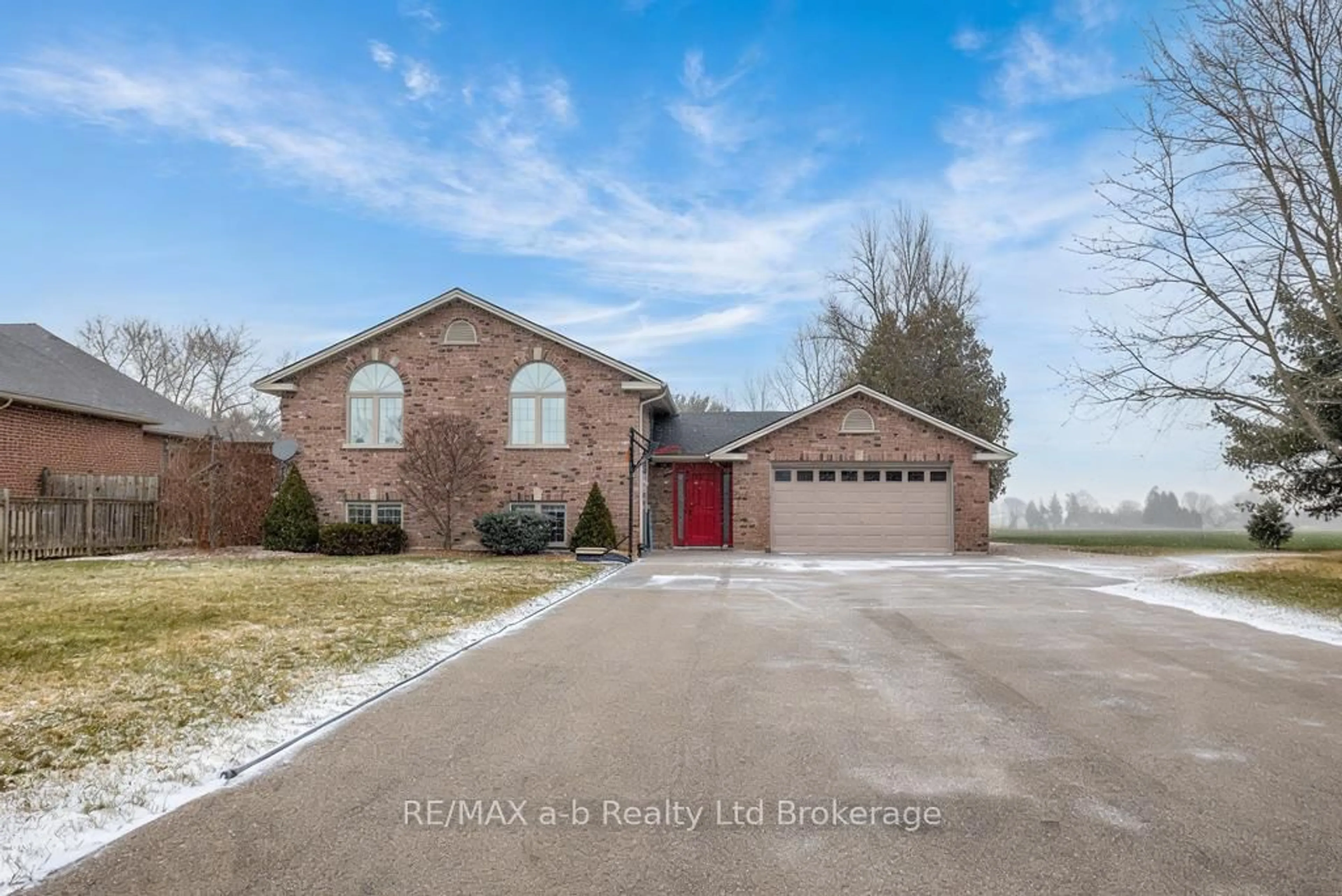 Home with brick exterior material, street for 6744 Hacienda Rd, Malahide Ontario N5H 2R5