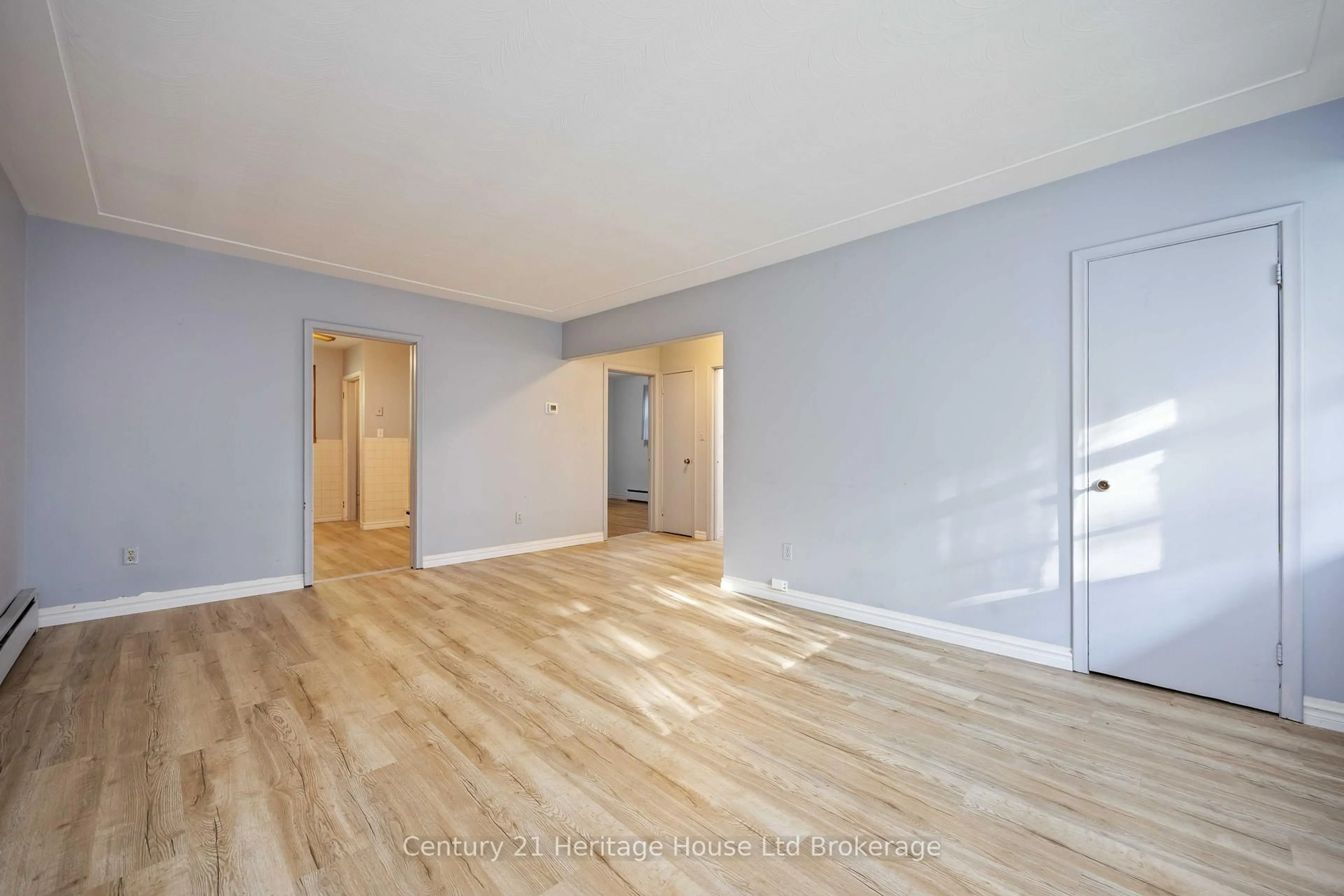 A pic of a room for 115 Sutton St, Sarnia Ontario N7T 3S4