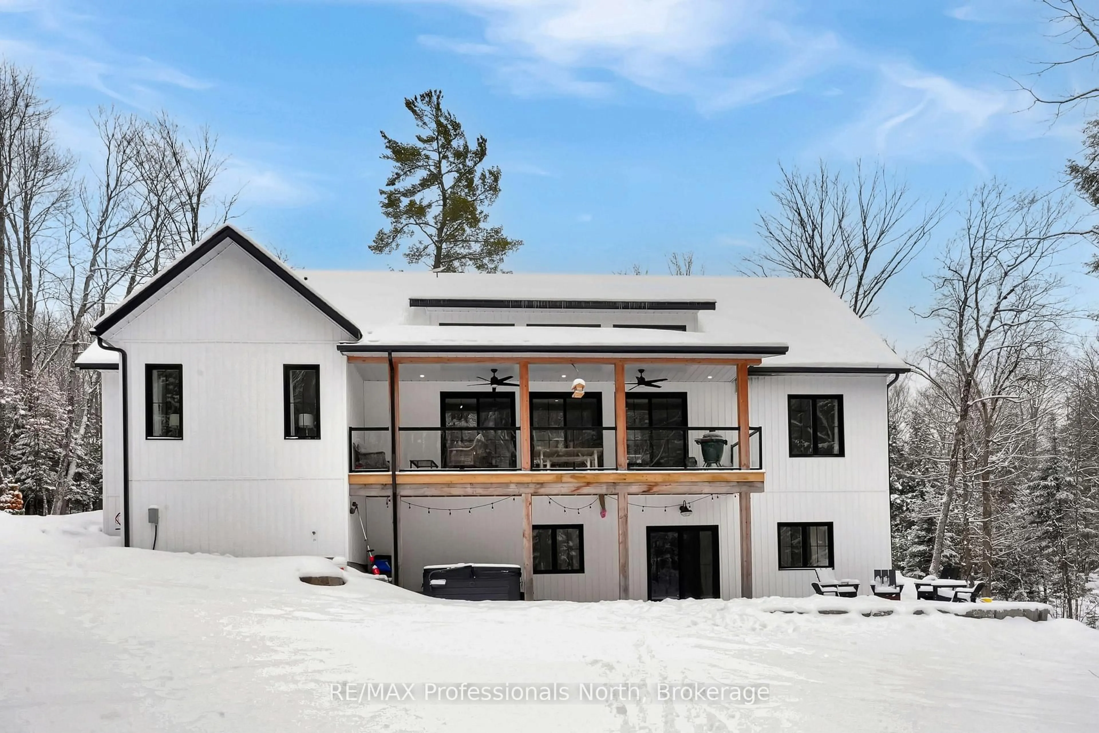 Unknown for 195 Lakeview St, Dysart et al Ontario K0M 1S0