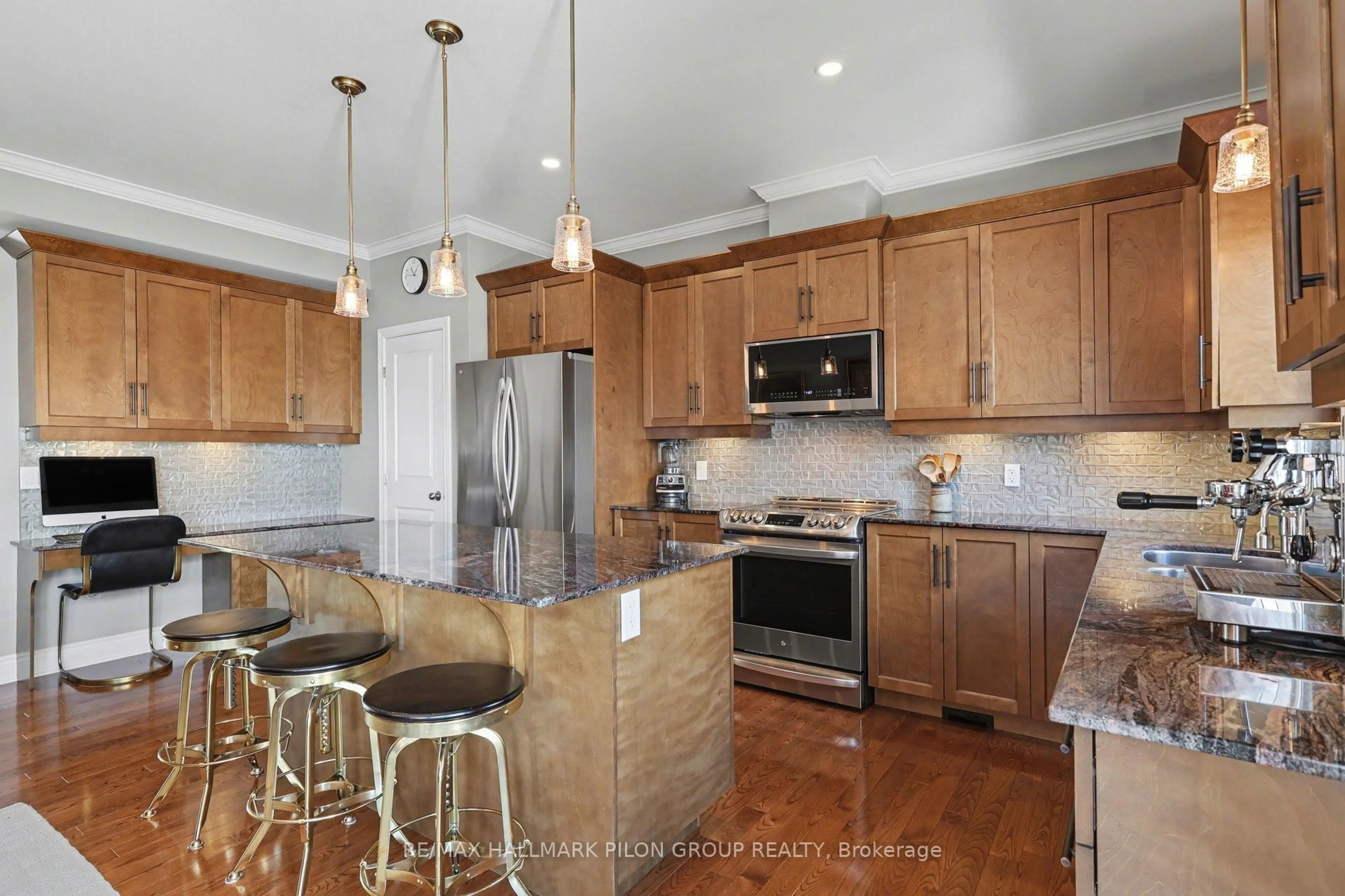 Open concept kitchen, unknown for 140 Connemara Private, Ottawa Ontario K2H 0A7