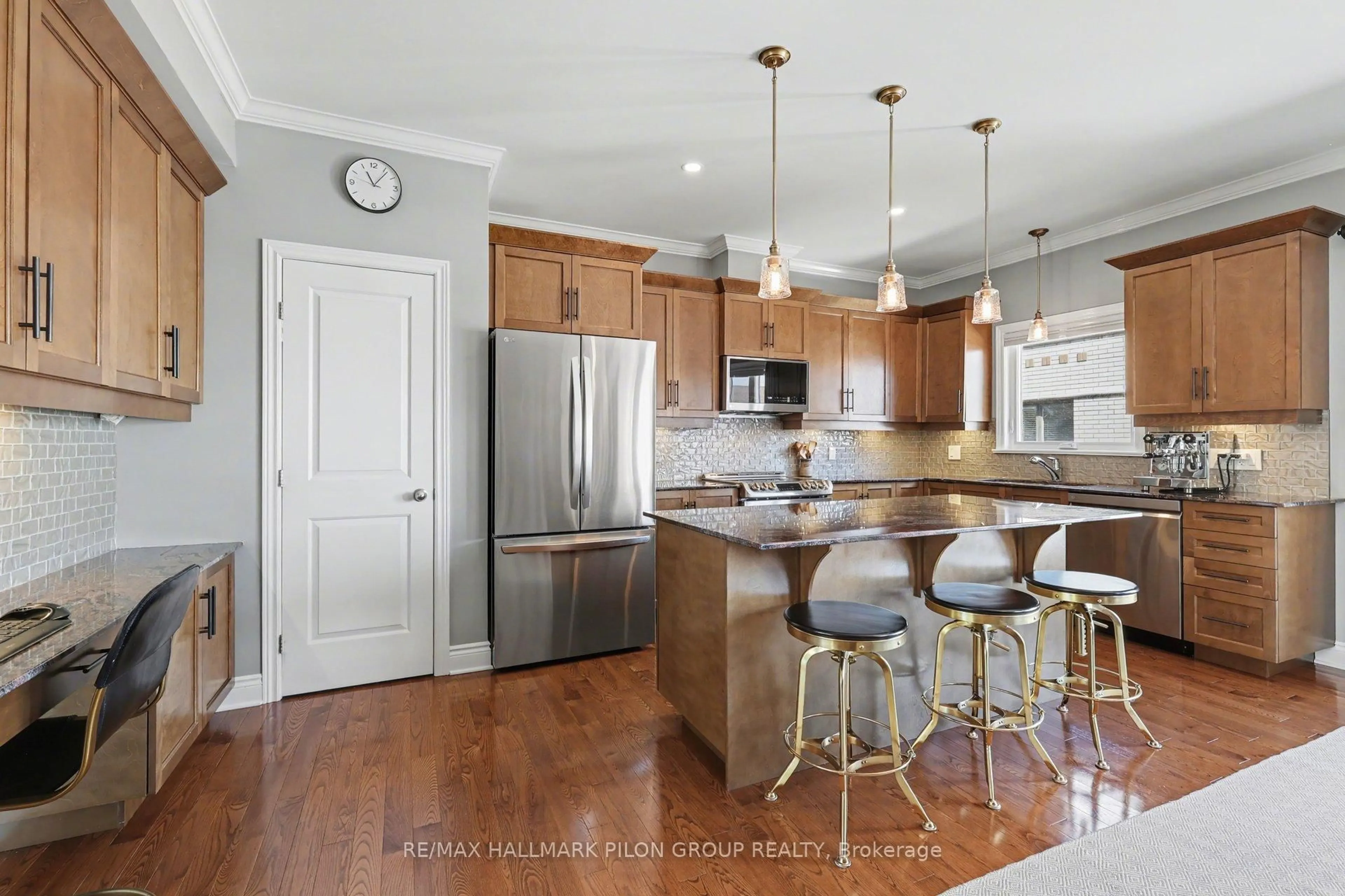 Open concept kitchen, unknown for 140 Connemara Private, Ottawa Ontario K2H 0A7