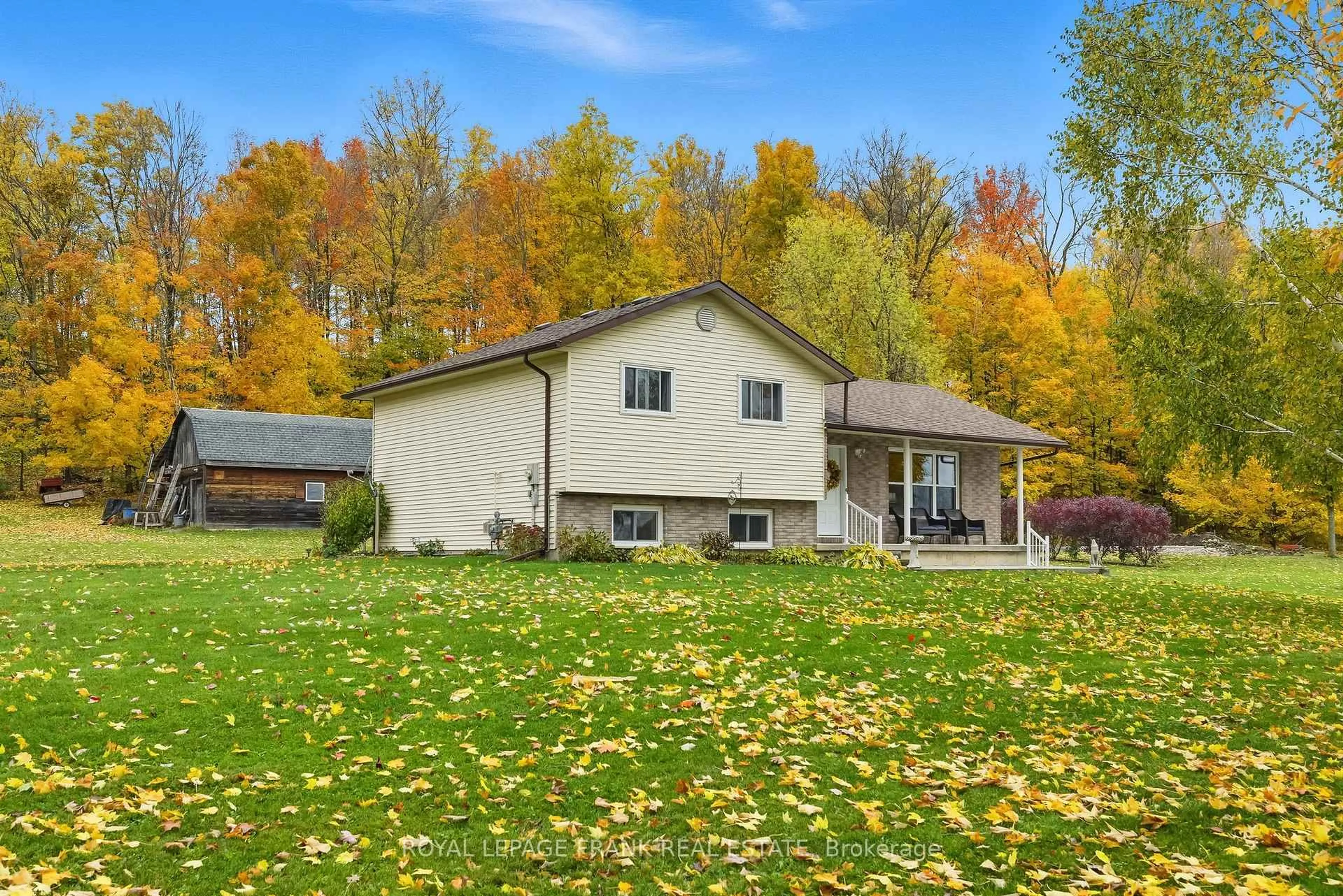 Home with vinyl exterior material, unknown for 64 Skinkle Rd, Trent Hills Ontario K0K 3K0