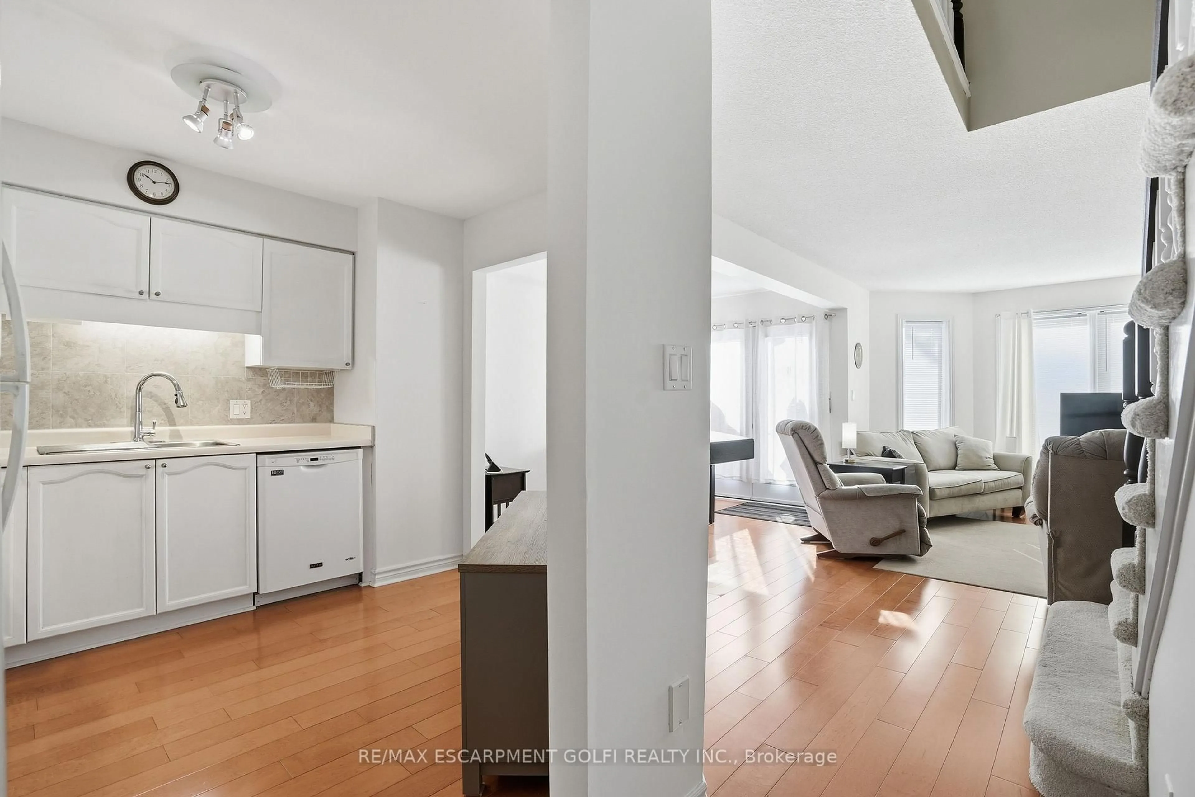 Unknown for 53 Myrtle Ave, St. Catharines Ontario L2M 5W2