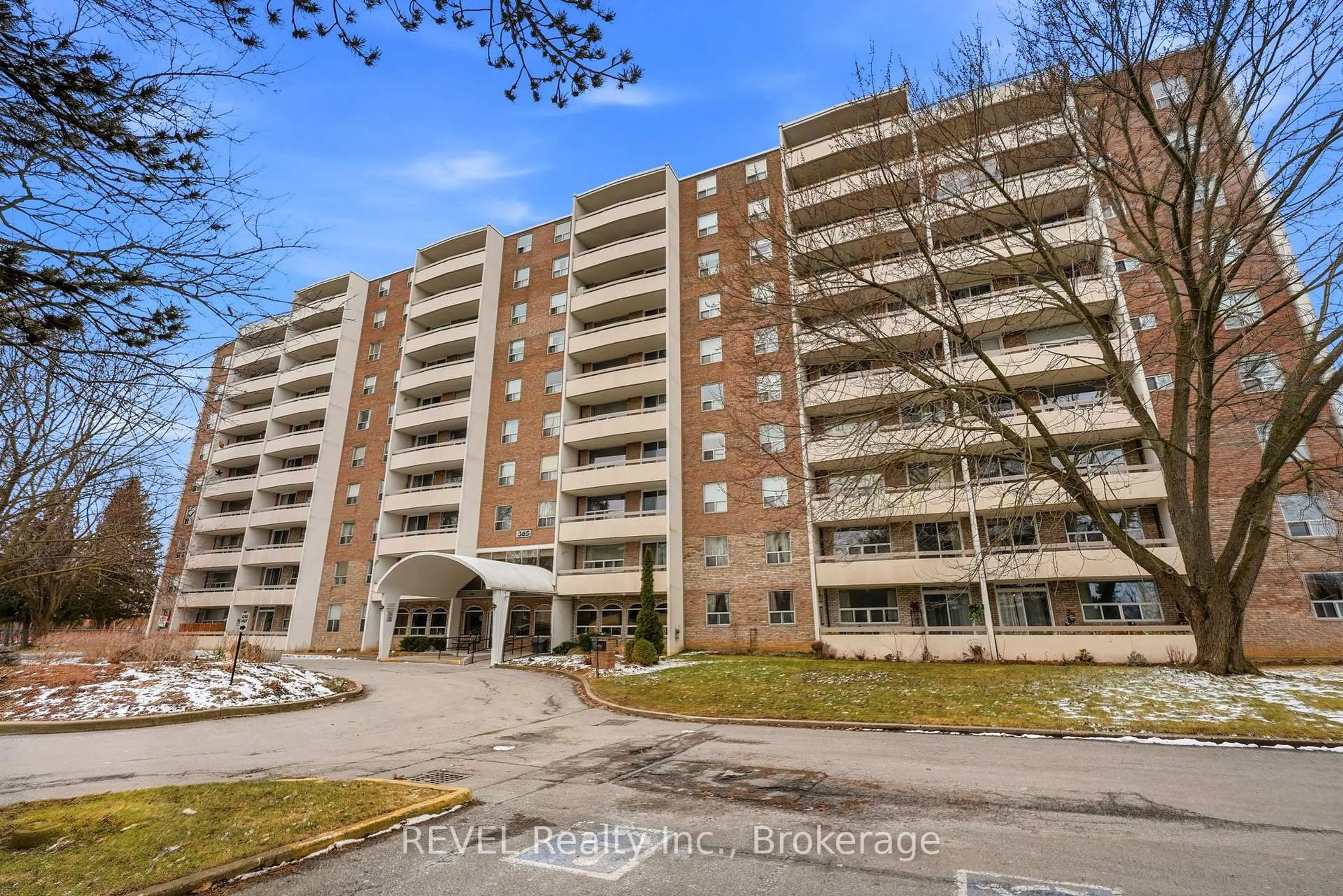 Unknown for 365 Geneva St #411, St. Catharines Ontario L2N 5S7