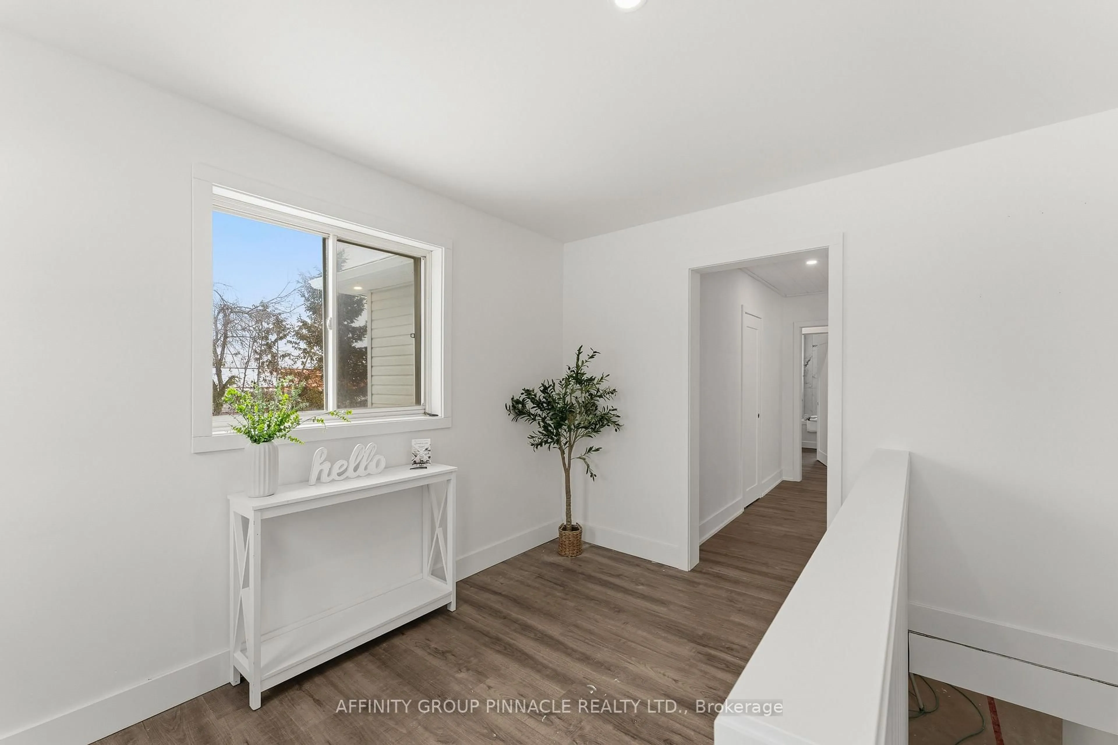 Indoor entryway for 544 County 121 Rd, Kawartha Lakes Ontario K0M 1N0