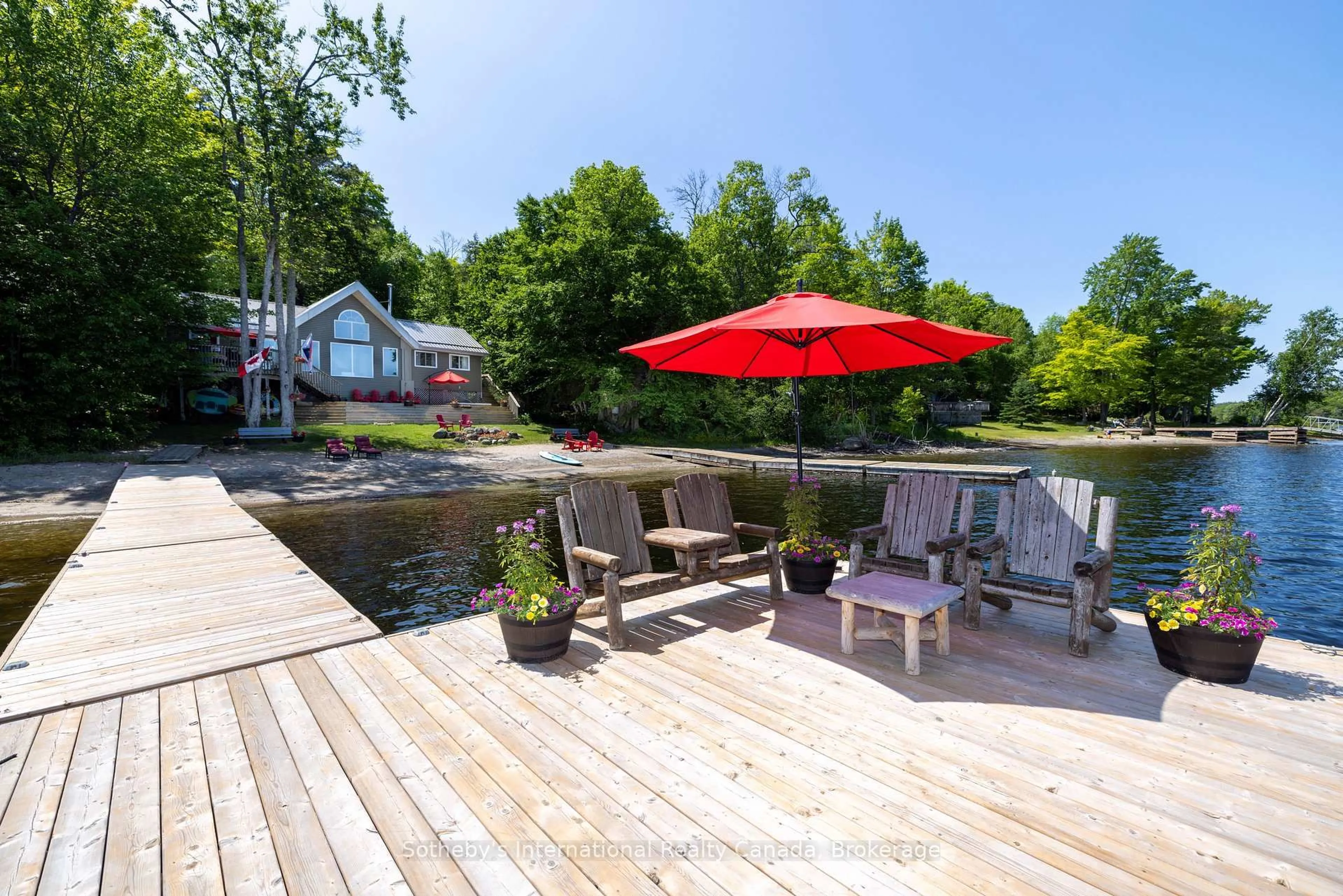 Patio, water/lake/river/ocean view for 71 B717 Island, The Archipelago Ontario P2A 2W8