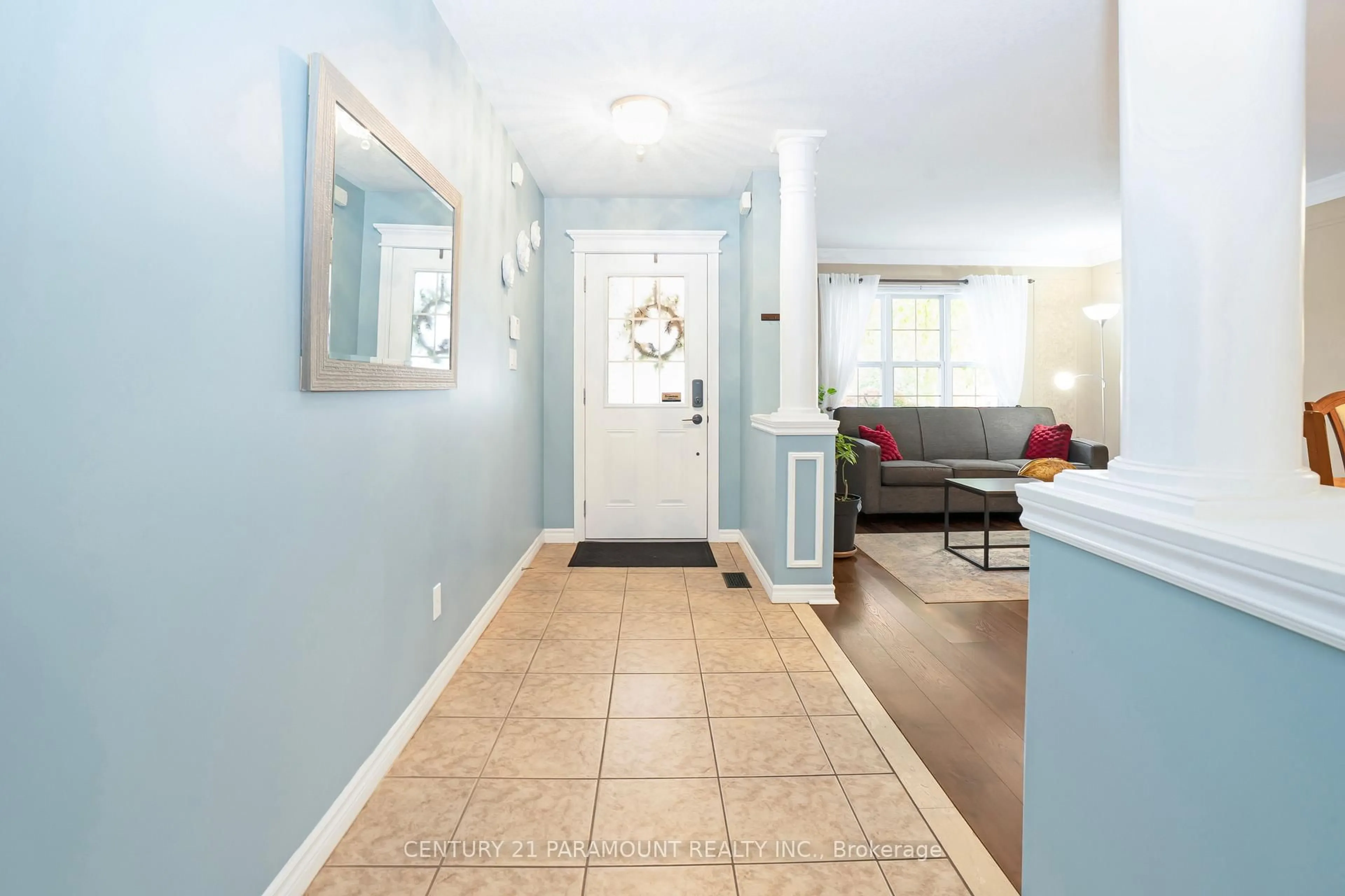 Indoor entryway for 109 Hampson Cres, Guelph/Eramosa Ontario N0B 2K0