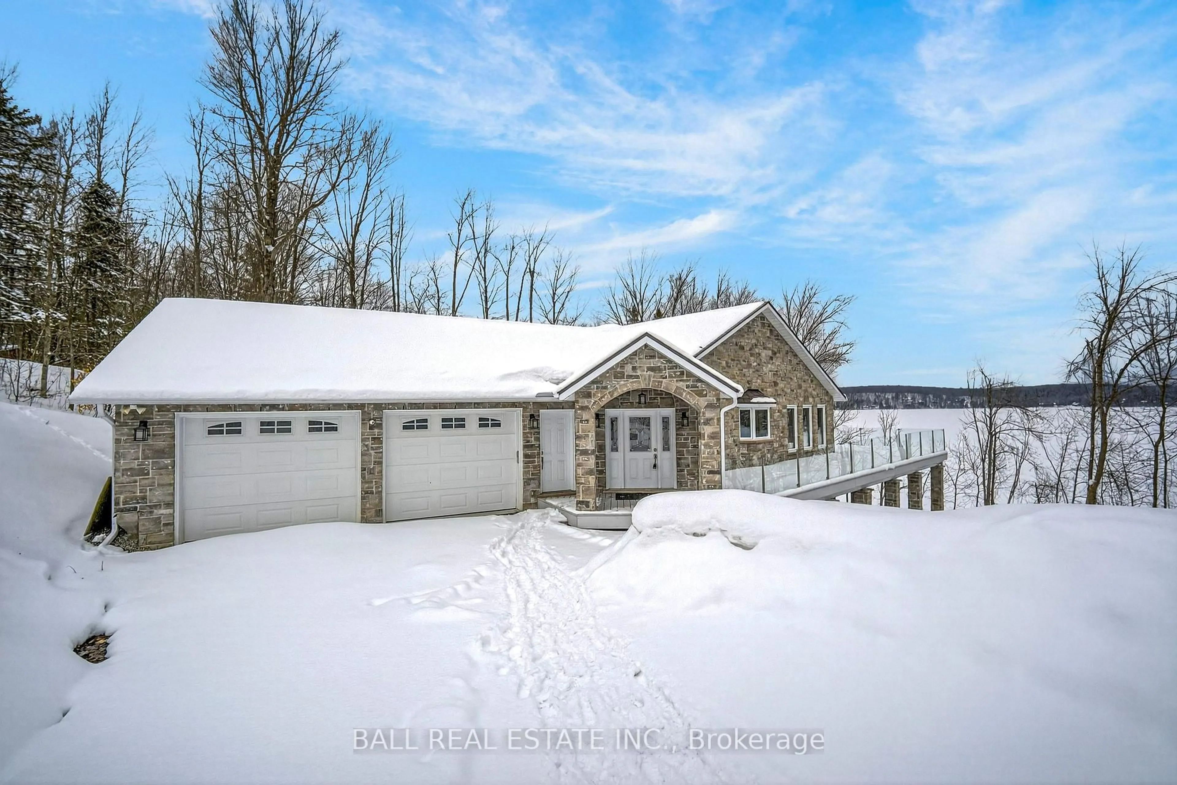 A pic from outside/outdoor area/front of a property/back of a property/a pic from drone, unknown for 13540 Highway 35, Minden Hills Ontario K0M 2K0
