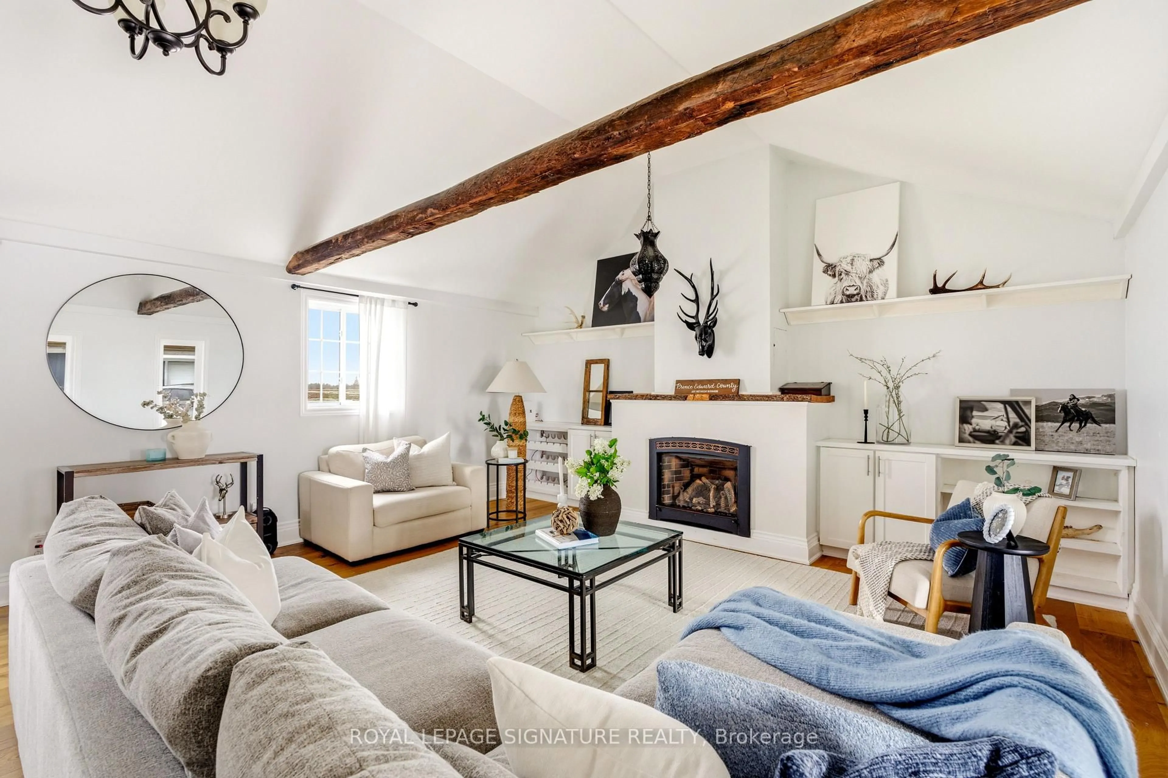 Living room with furniture, unknown for 217 Greer Rd, Prince Edward County Ontario K0K 3L0