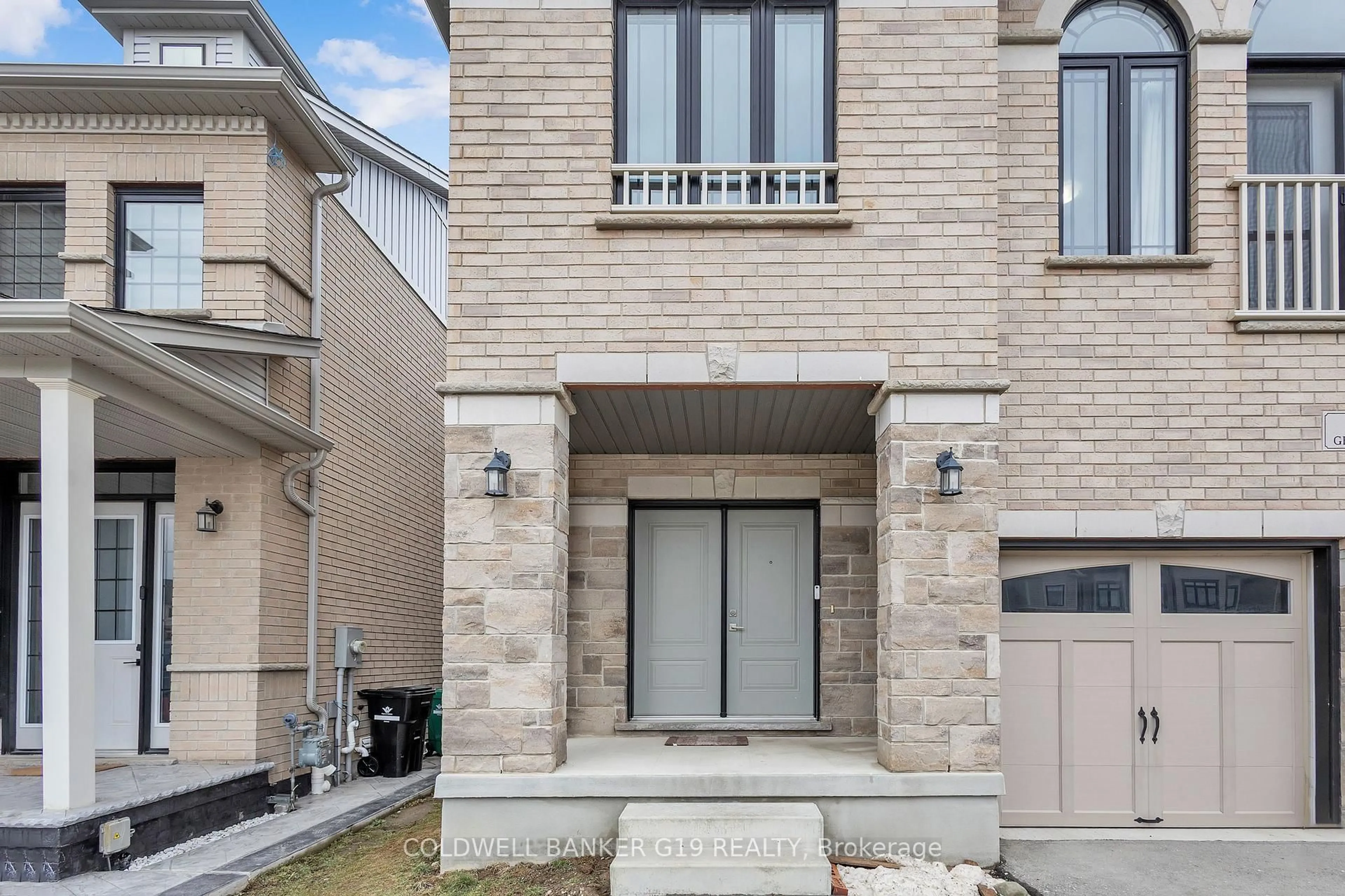 Home with brick exterior material, street for 91 Georgina St, Kitchener Ontario N2R 0S6