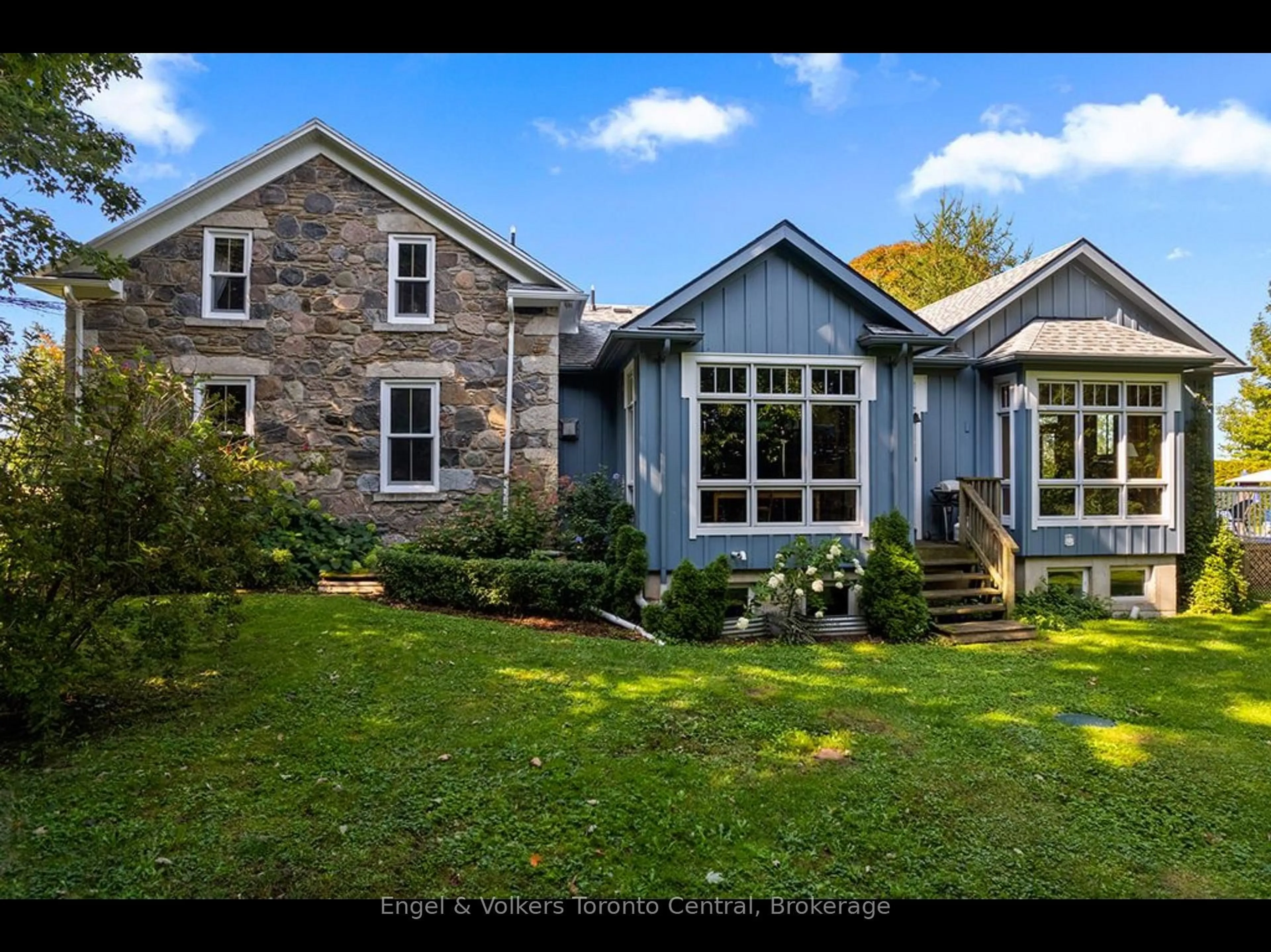 Home with brick exterior material, street for 370474 B Concession, Meaford Ontario N0H 1B0