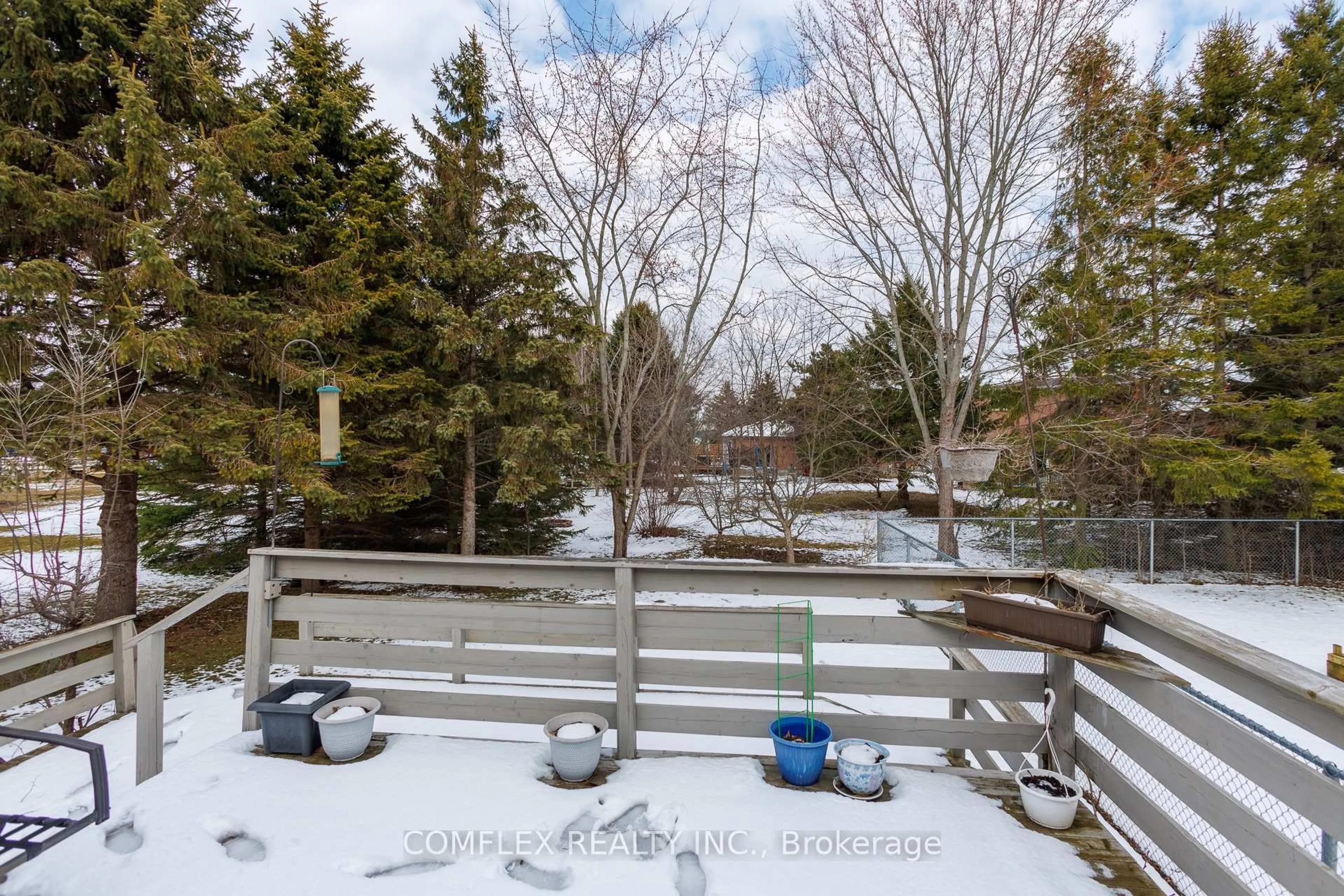 Patio, water/lake/river/ocean view for 154 Carroll Cres, Cobourg Ontario K9A 5K6