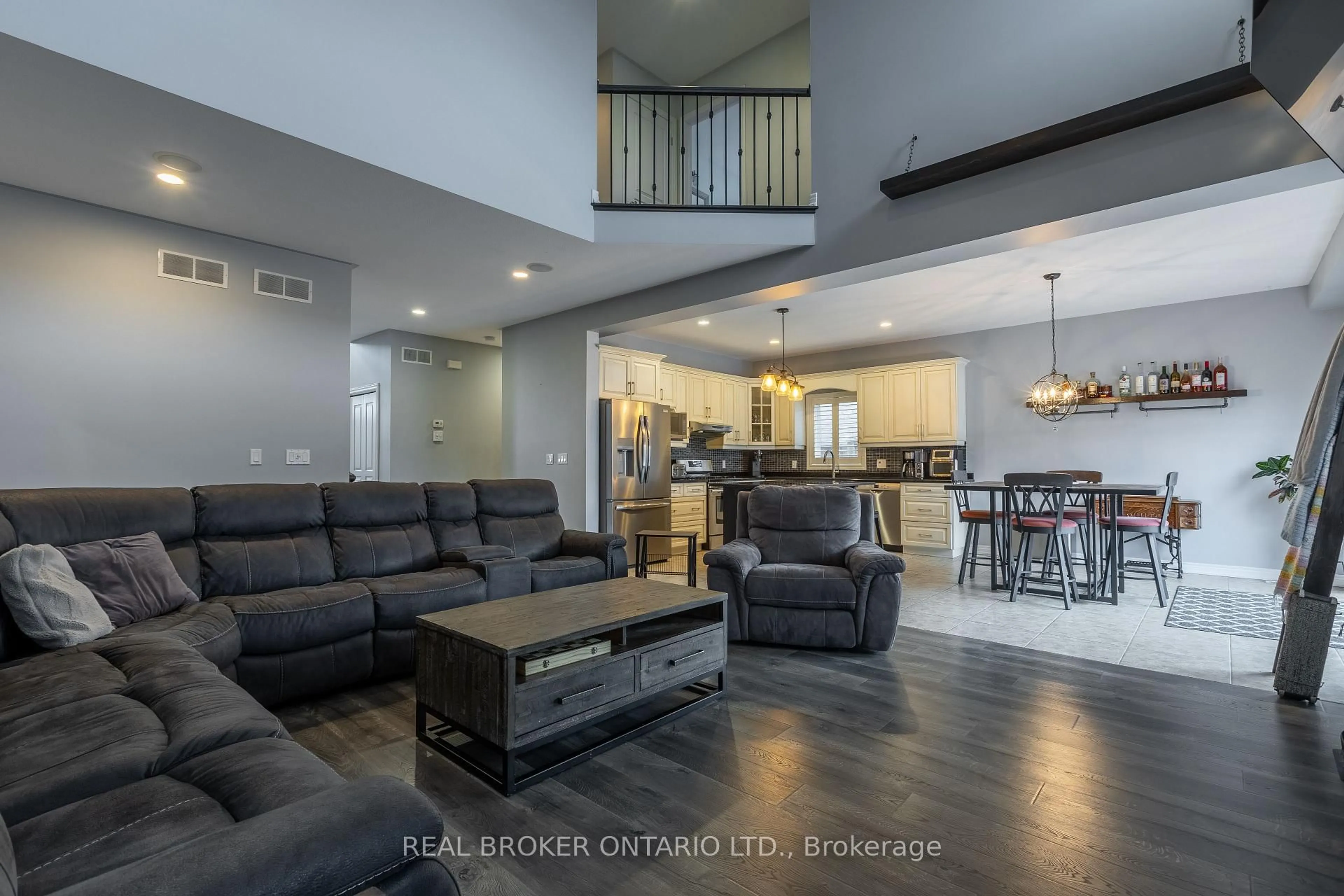 Unknown for 50 Gaiser Rd, Welland Ontario L3C 0B5