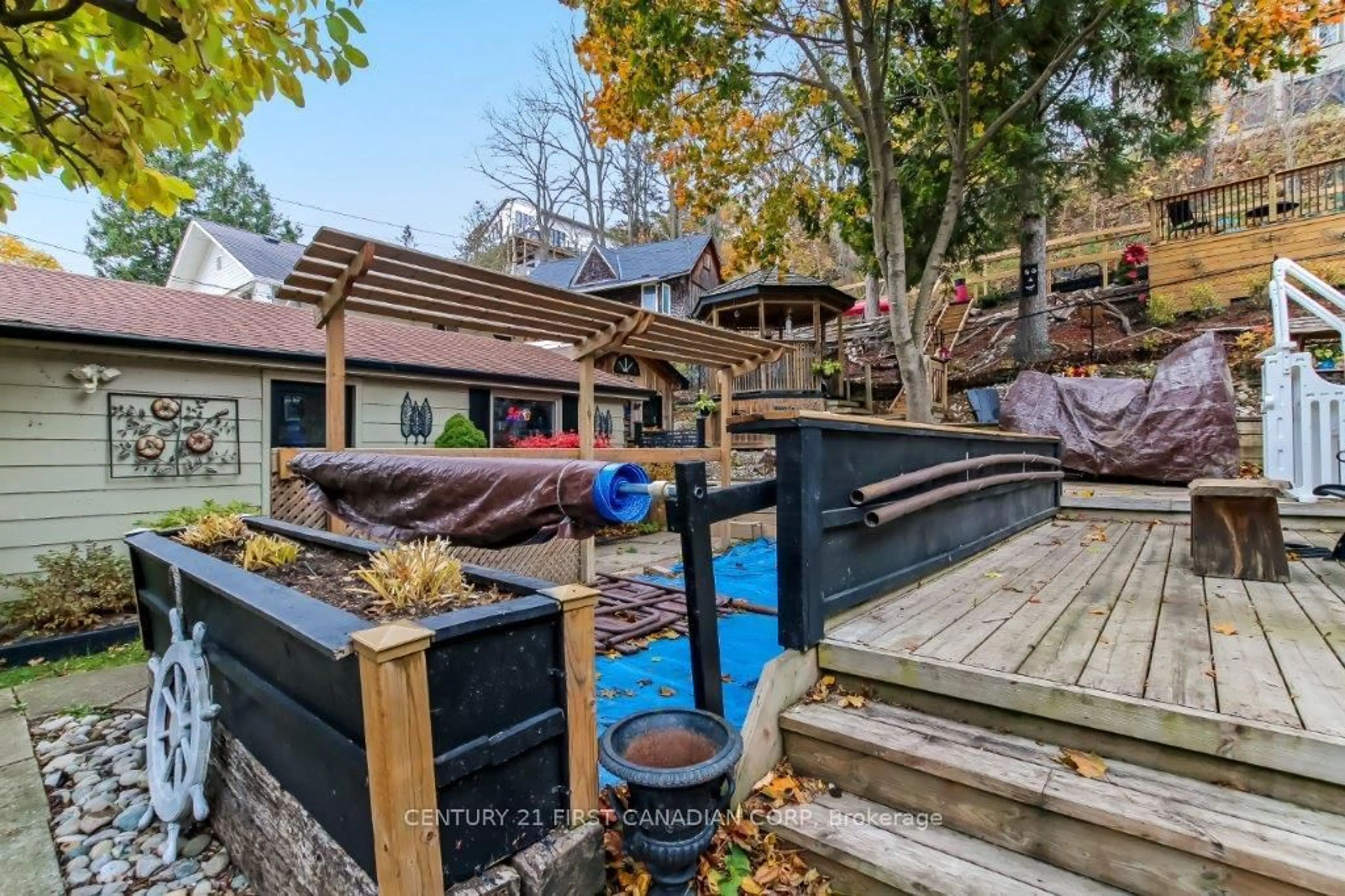 Patio, unknown for 155 Harrison Pl, Central Elgin Ontario N5L 1A1