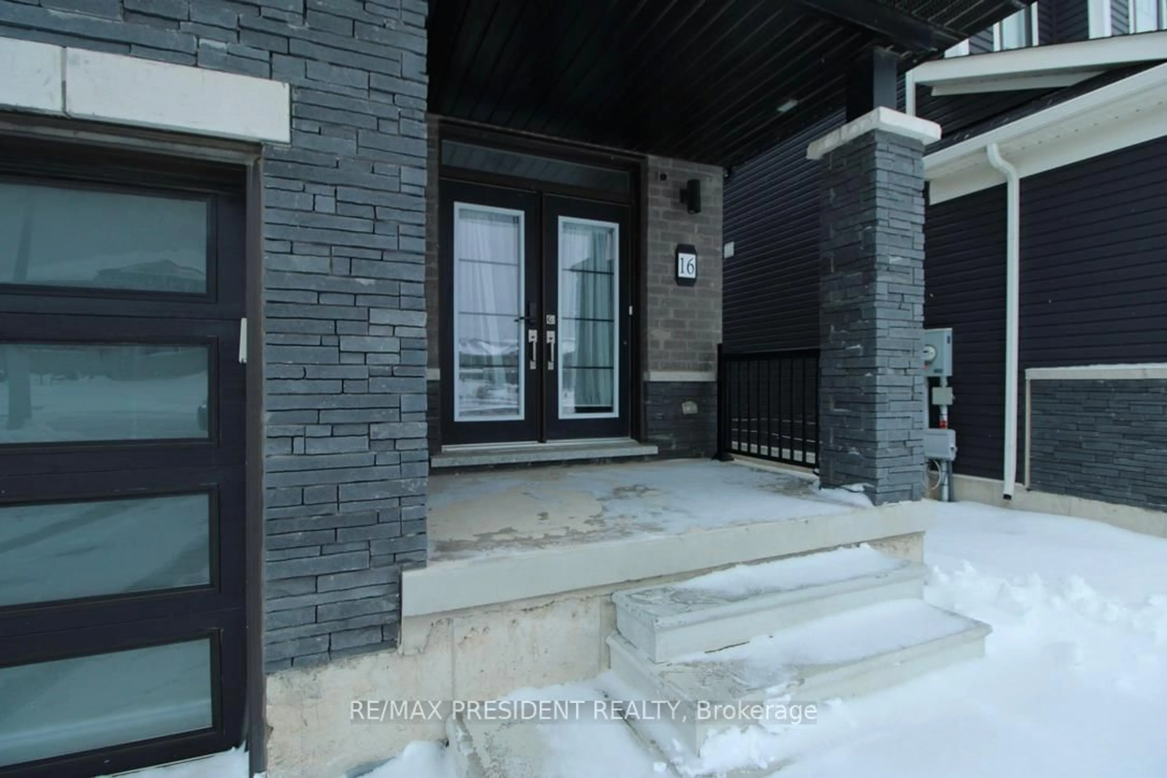 Unknown for 16 Peach St, Thorold Ontario L2V 0K1