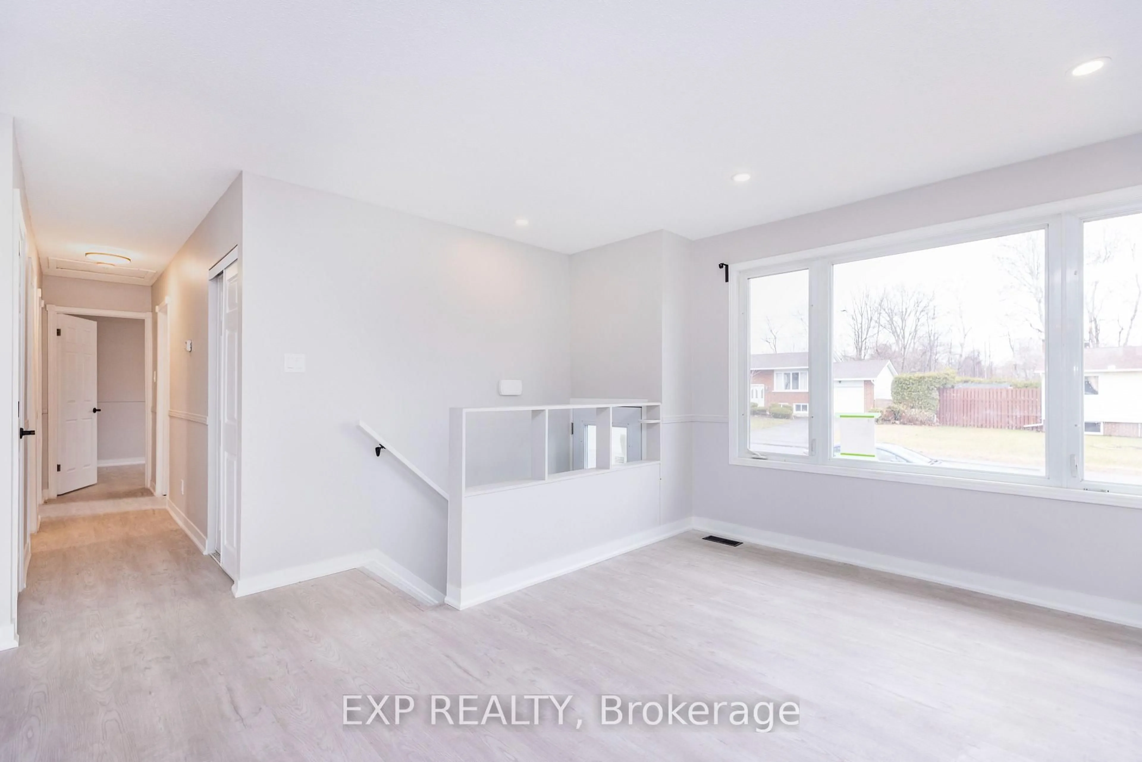 A pic of a room for 990 St Jacques St, Clarence-Rockland Ontario K4K 1C1