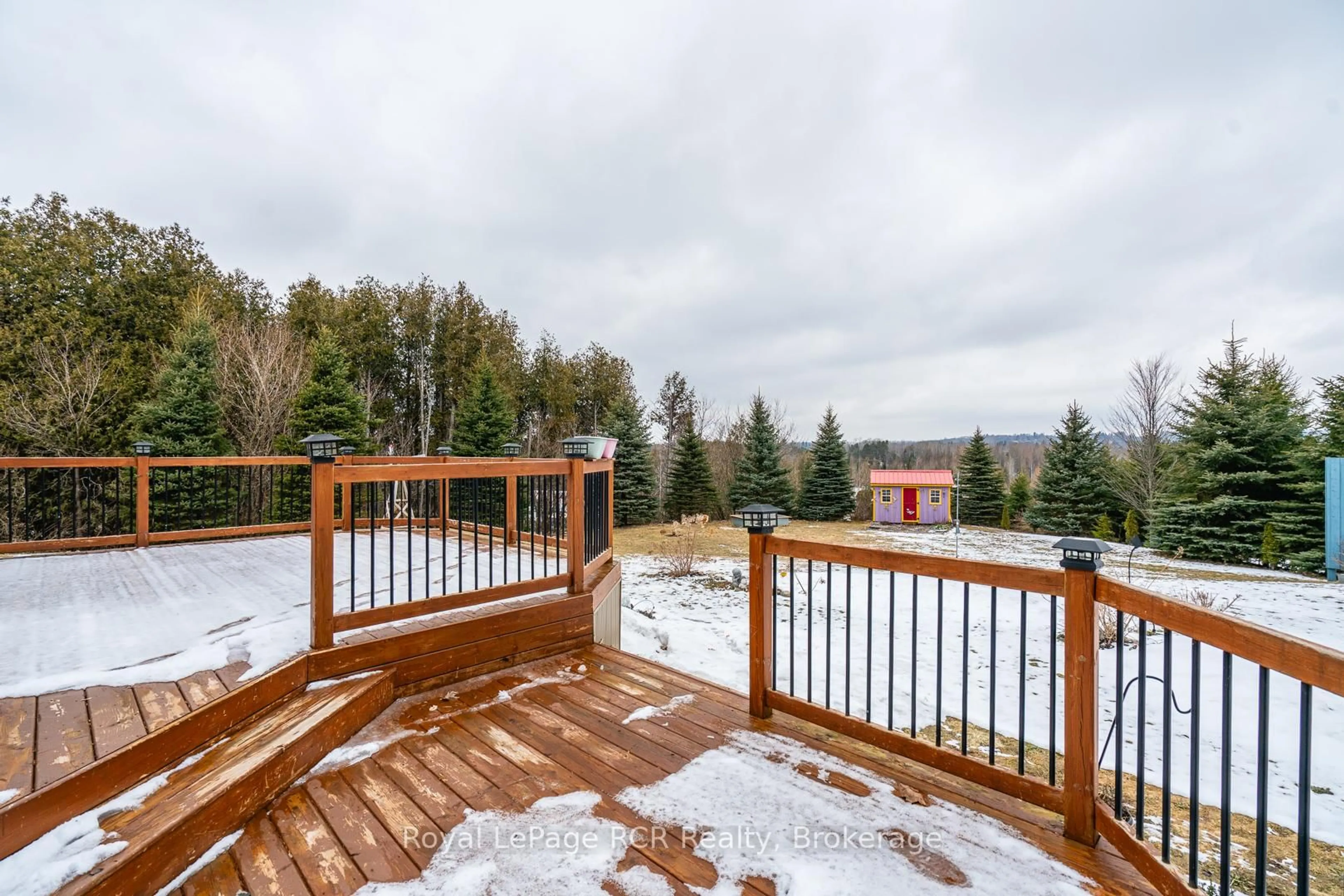 Patio, unknown for 313338 6 Highway, West Grey Ontario N0G 1R0