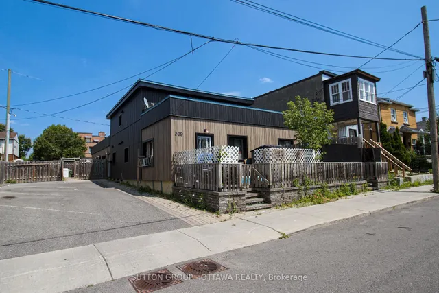 309 Cyr Ave, Ottawa 2