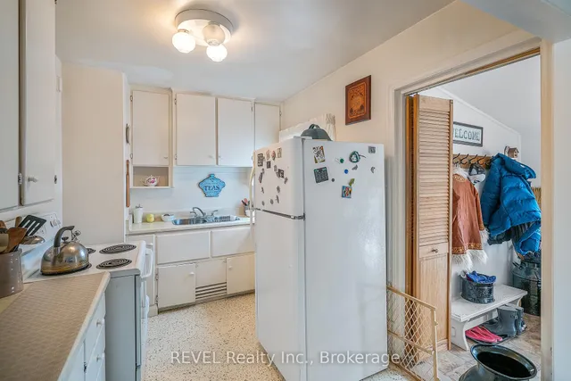18 Valley Rd, St. Catharines 5