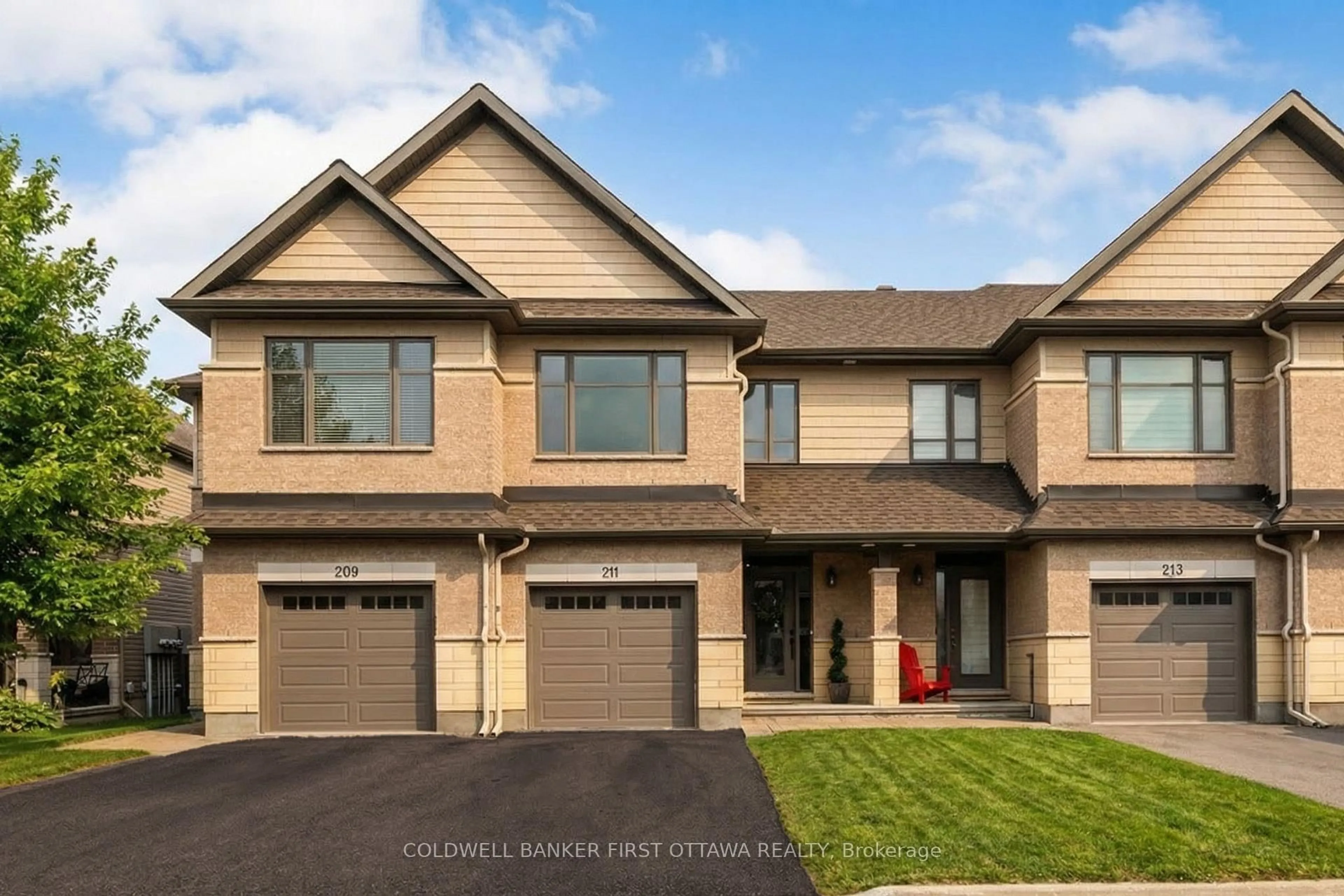 Home with brick exterior material, street for 211 PURCHASE Cres, Stittsville Ontario K2S 2L8