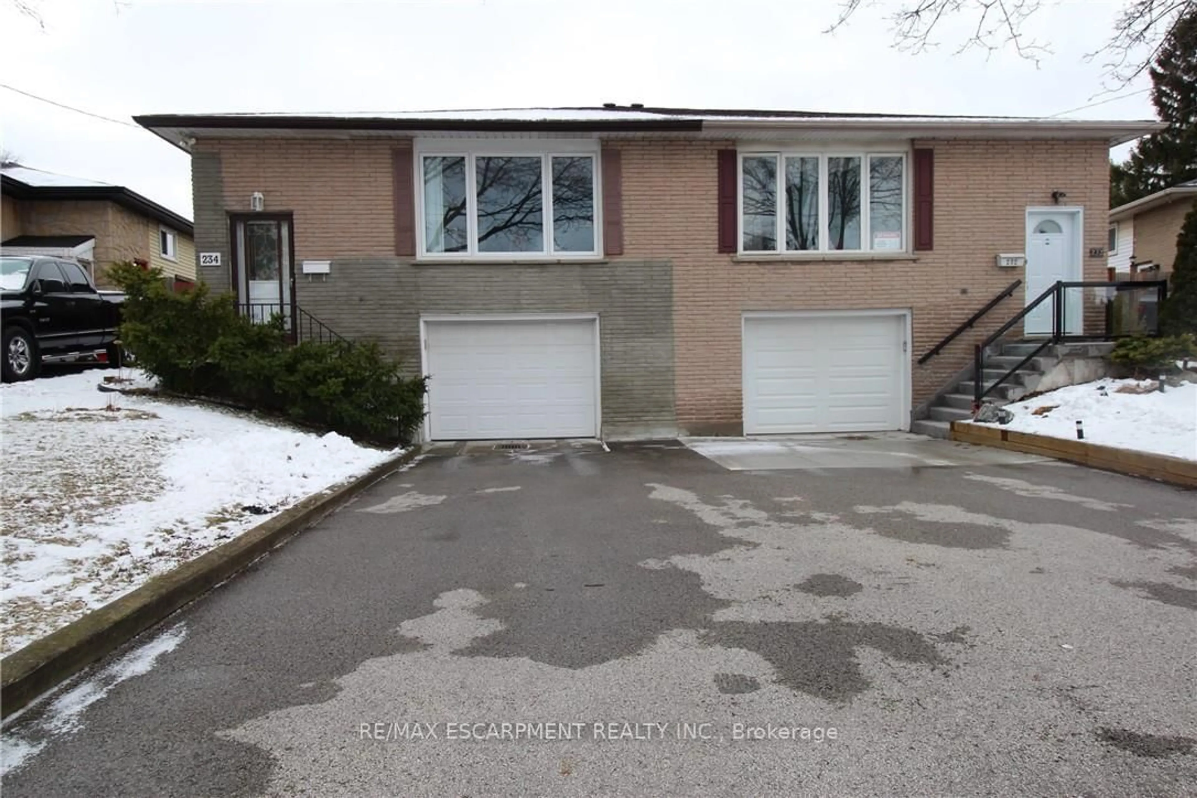 Unknown for 234 Greencedar Dr, Hamilton Ontario L9C 6W6