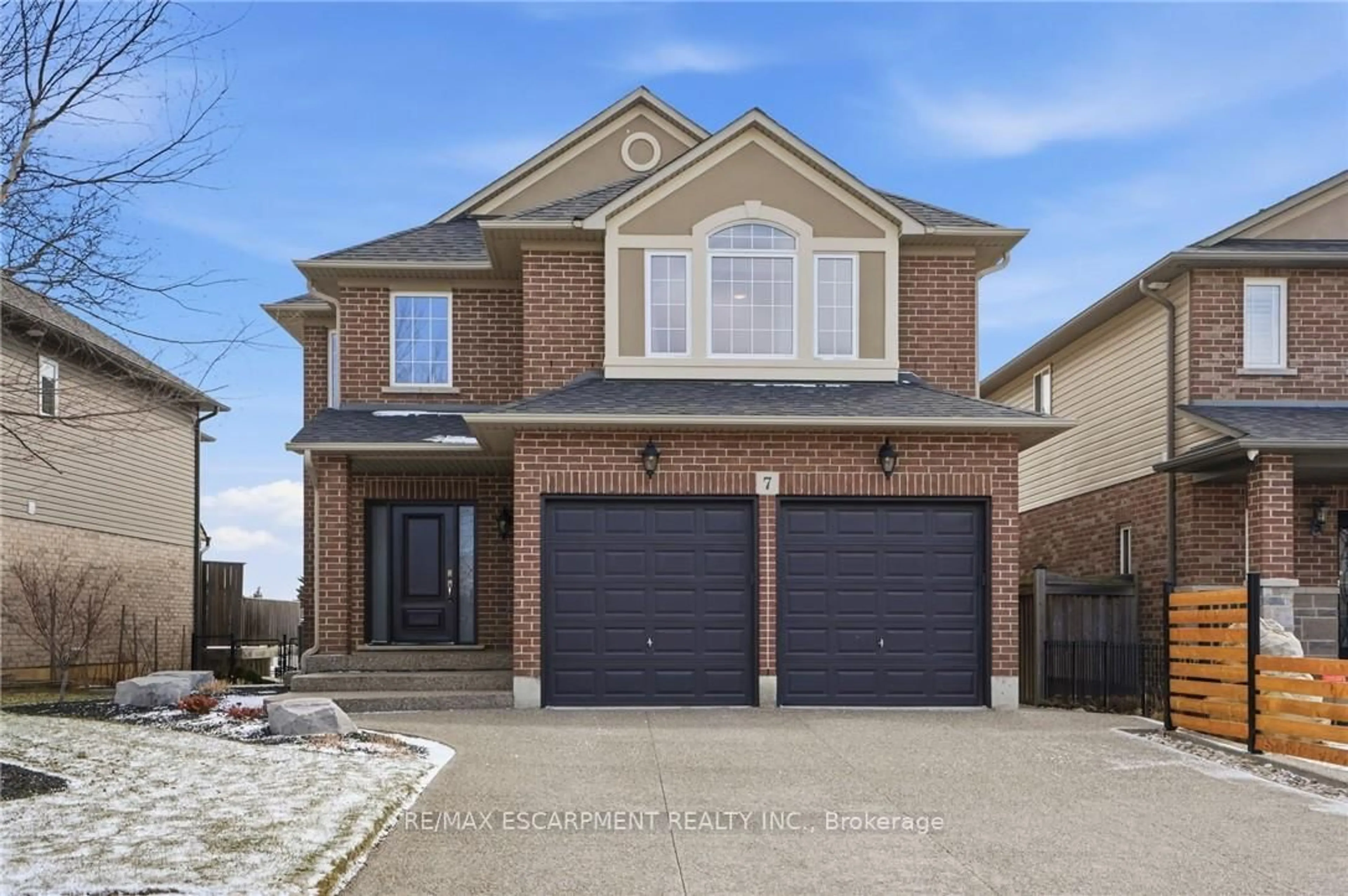 Home with brick exterior material, street for 7 Peggy Way, Hamilton Ontario L0R 1W0