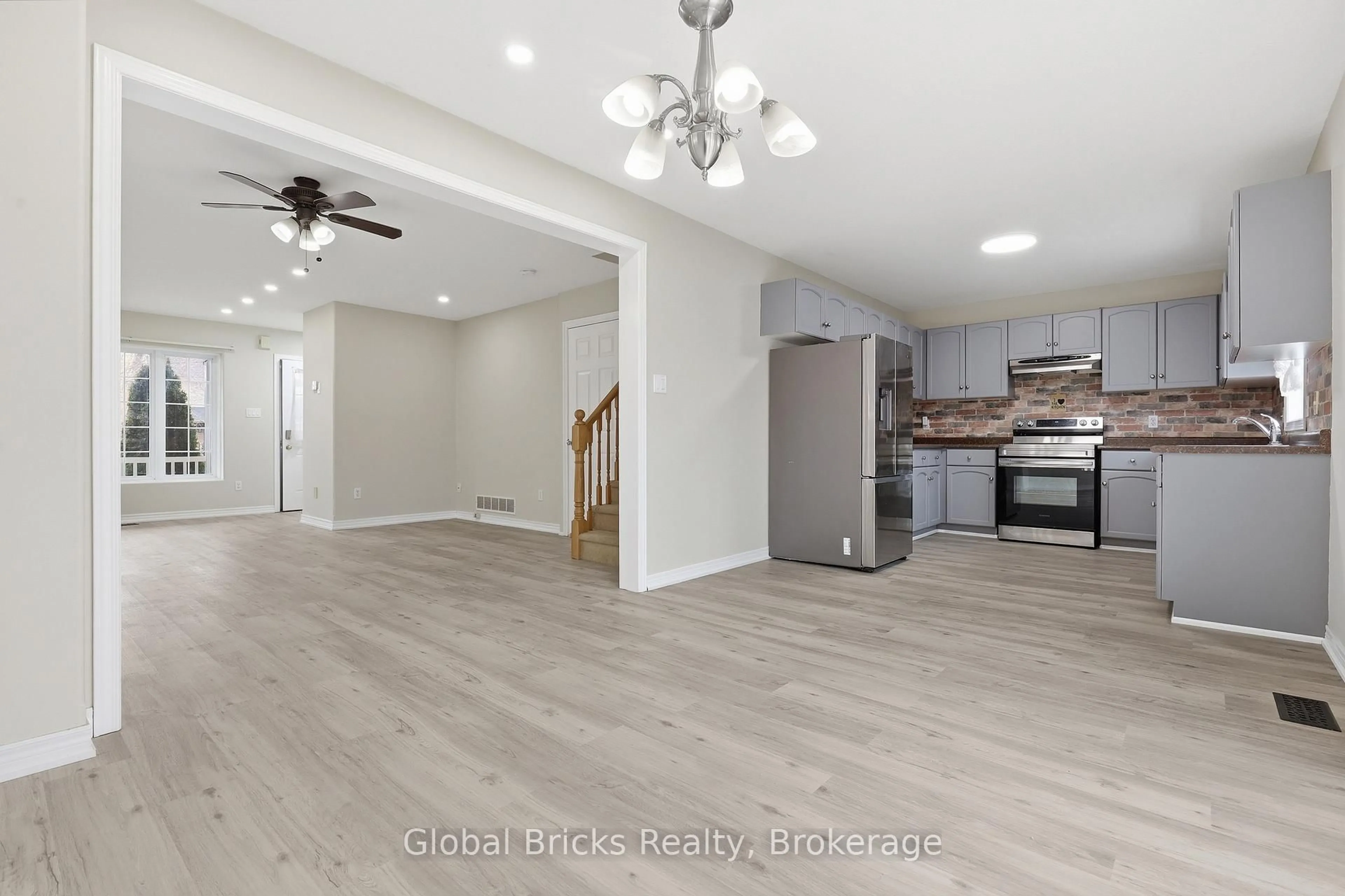 Open concept kitchen, unknown for 141 Killdeer Rd, Woolwich Ontario N3B 3N1