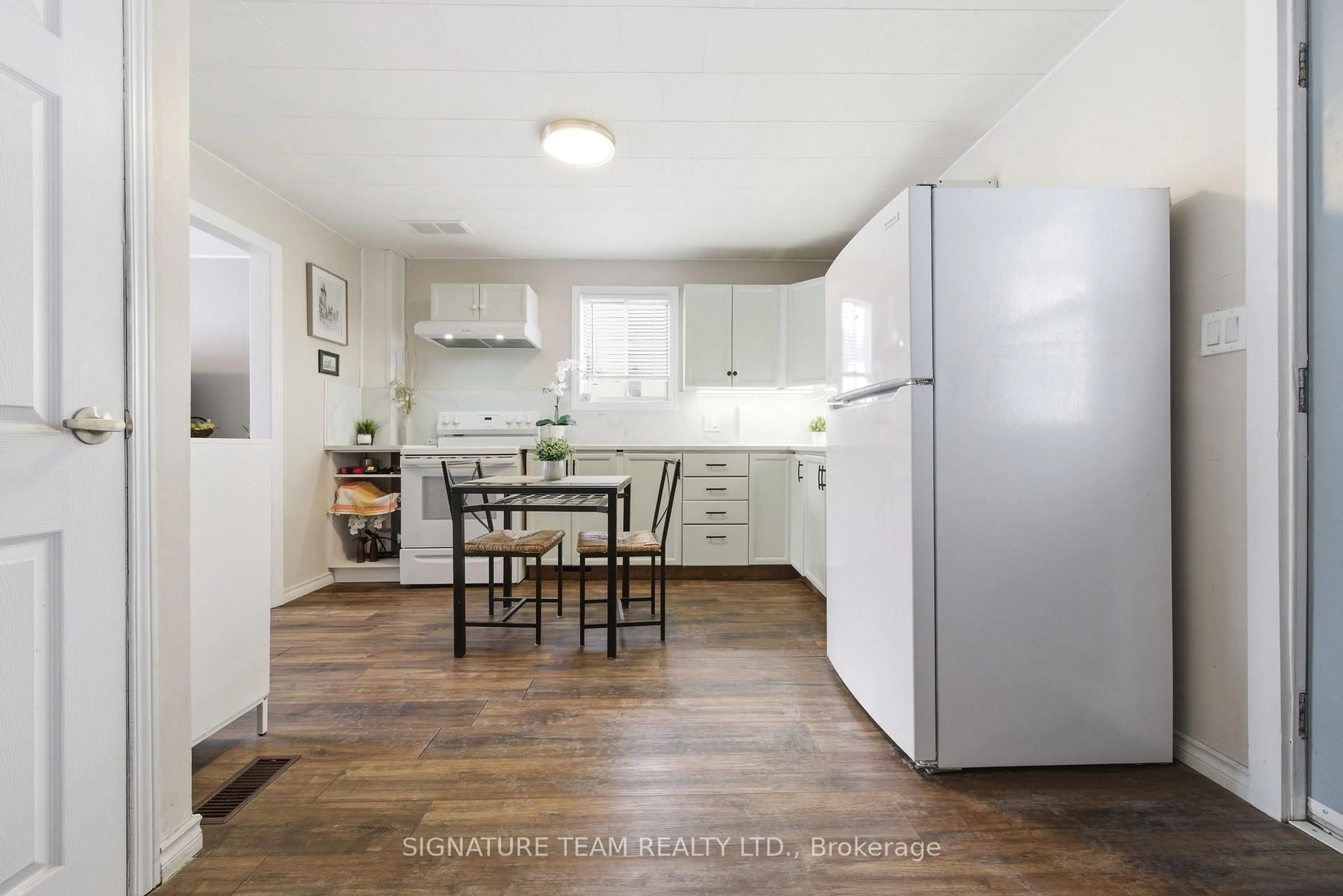 Standard kitchen, unknown for 2683 Round Lake Rd, Round Lake Centre Ontario K0J 2J0