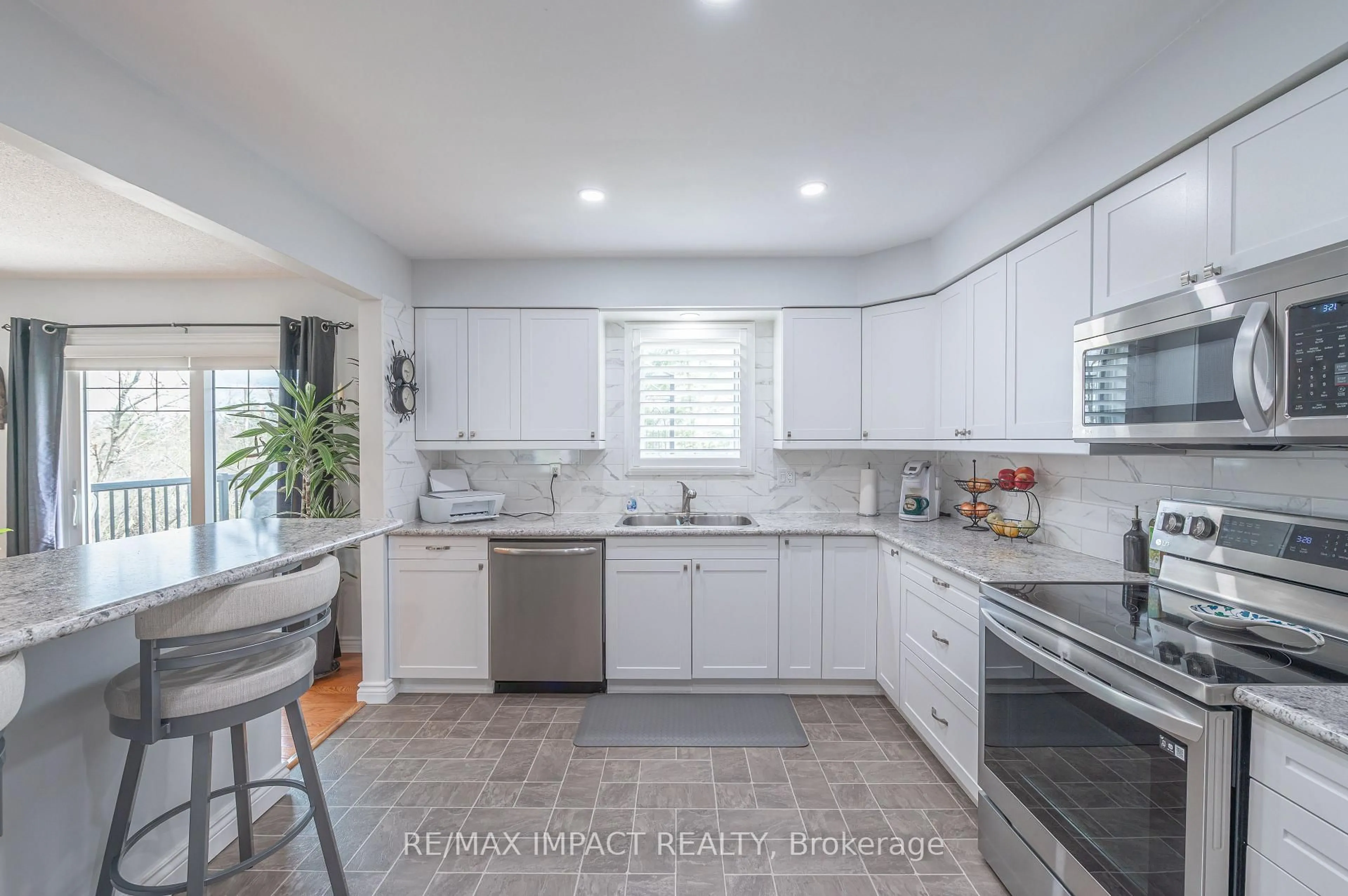 Unknown for 10 Cedartree Lane, Kawartha Lakes Ontario K0M 1A0