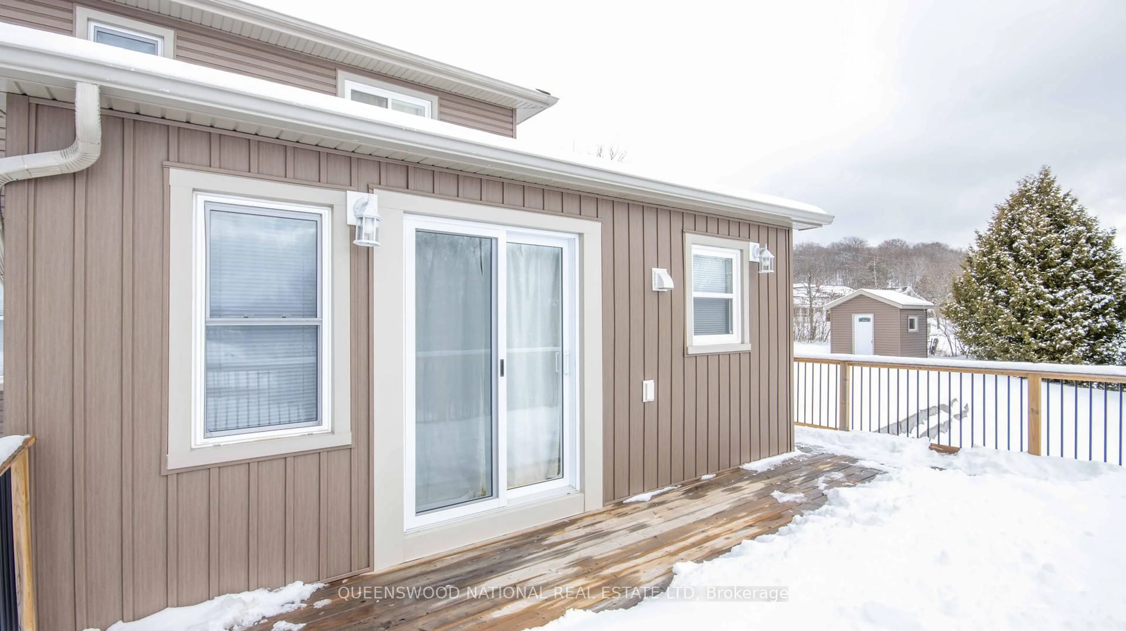 Home with vinyl exterior material, unknown for 83 Siberia Rd, Barry's Bay Ontario K0J 1B0
