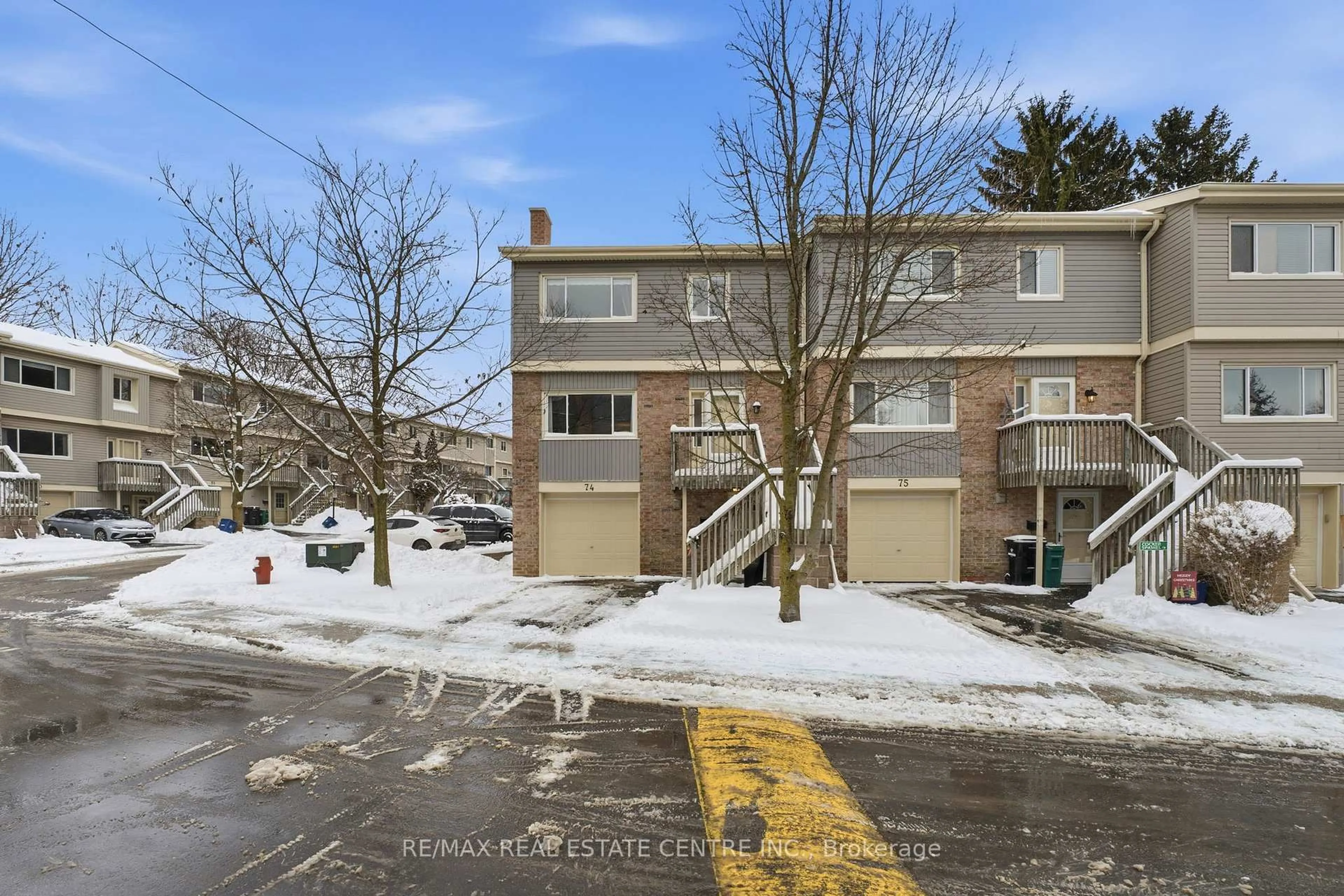 Unknown for 30 Green Valley Dr #74, Kitchener Ontario N2P 1G8