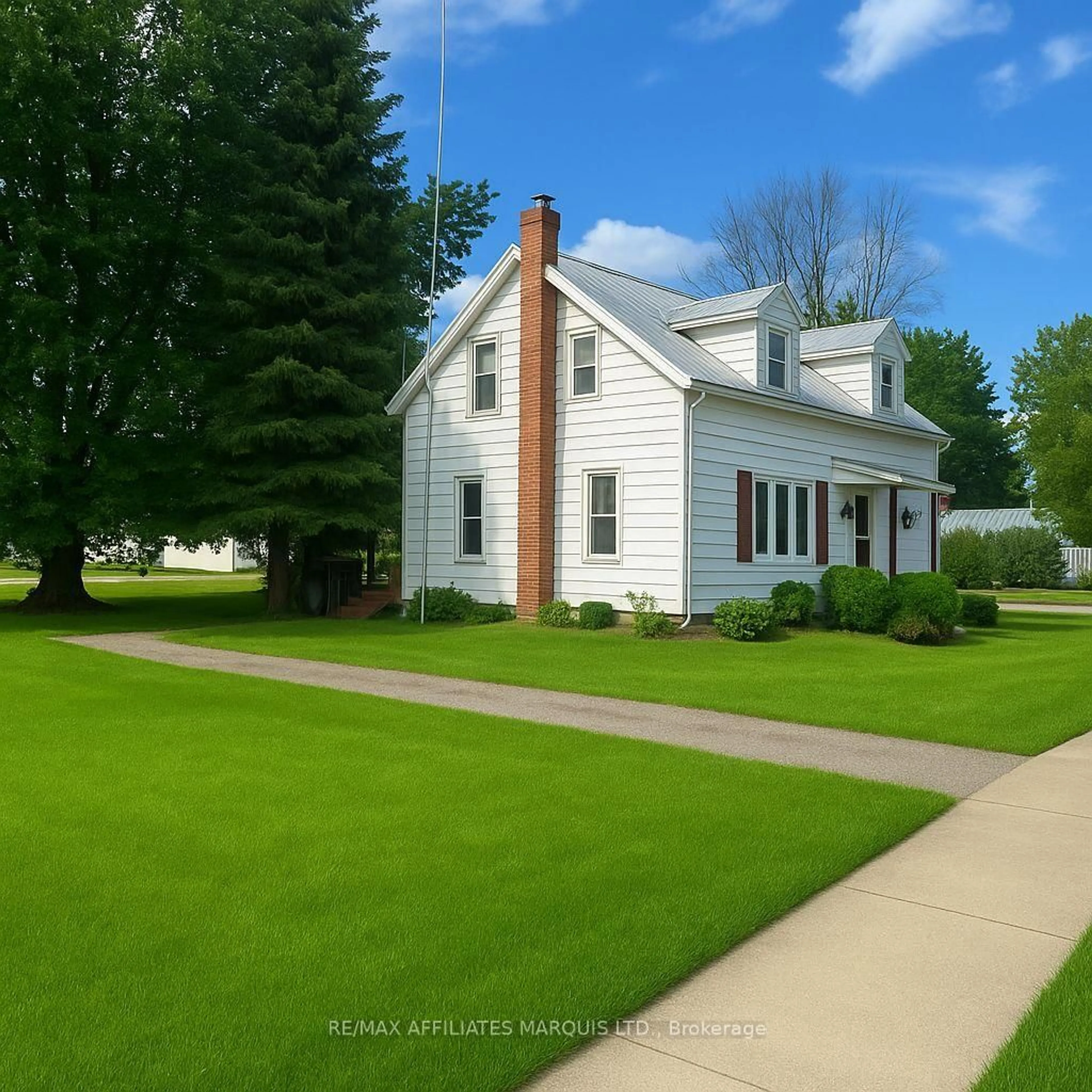 Unknown for 37 Main St, South Stormont Ontario K0C 1Y0