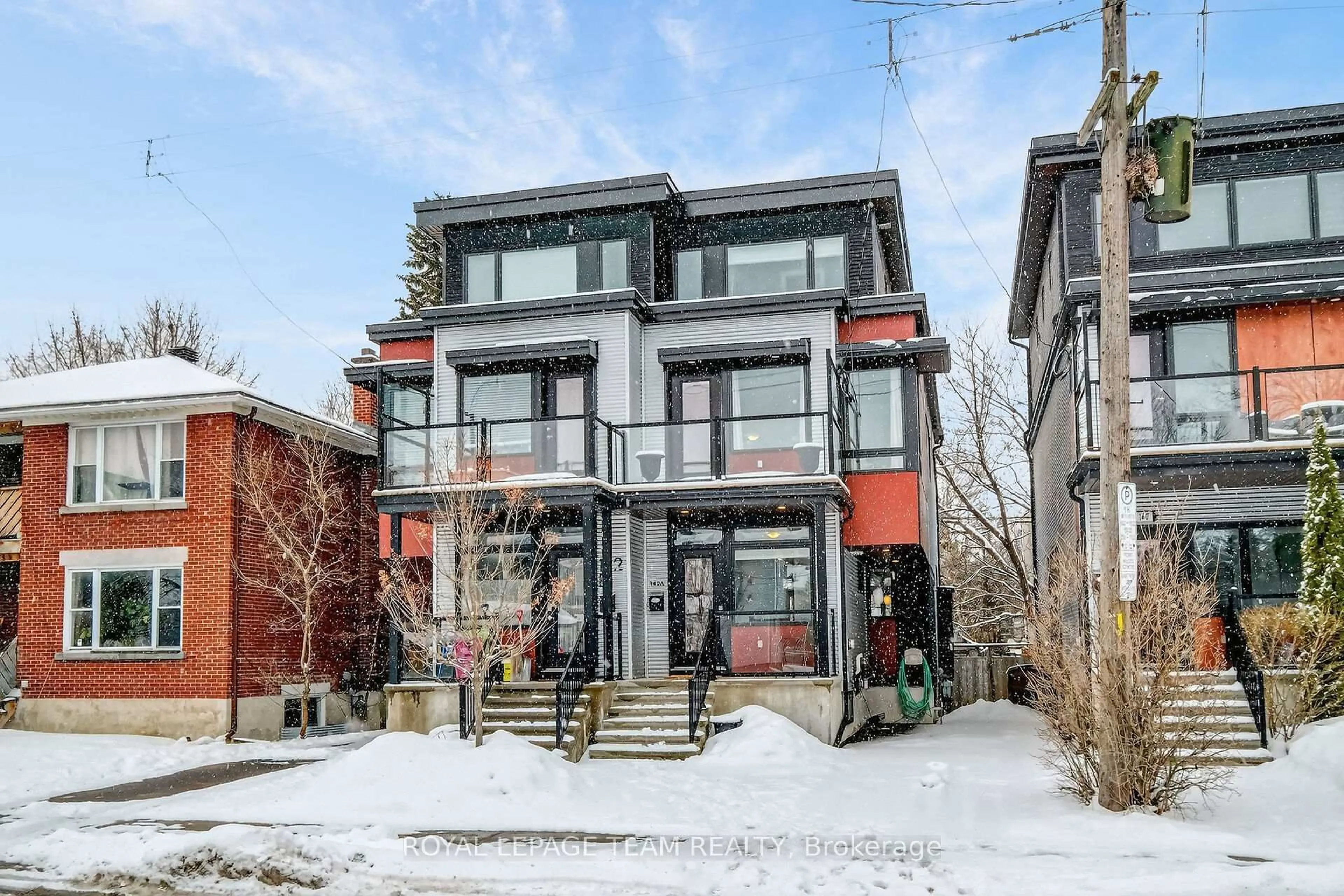 Home with brick exterior material, street for 142 A Queen Mary St #A, Ottawa Ontario K1K 1X5