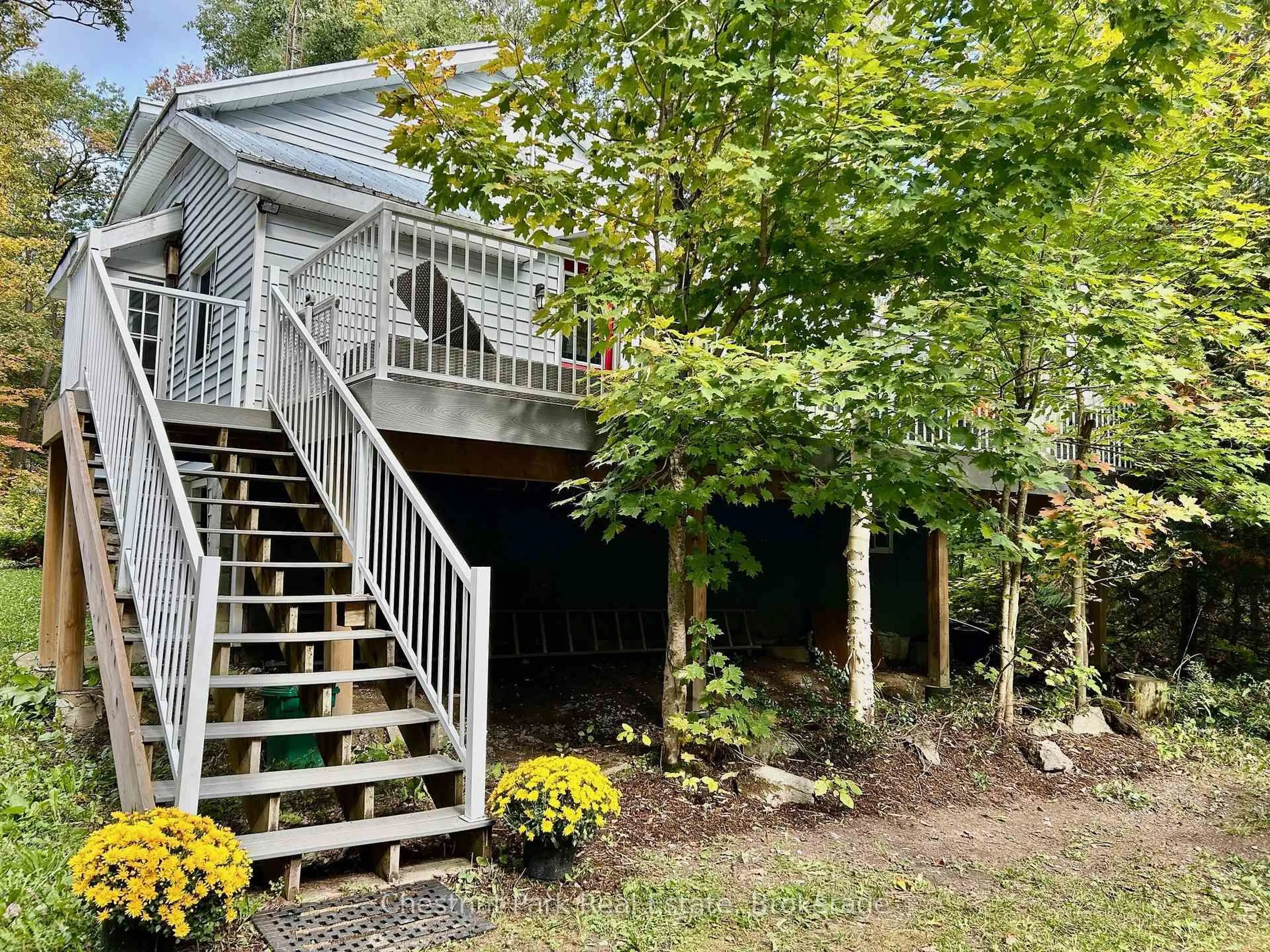 Unknown for 1227-2 North Kahshe Lake rd Rd, Gravenhurst Ontario P0E 1G0