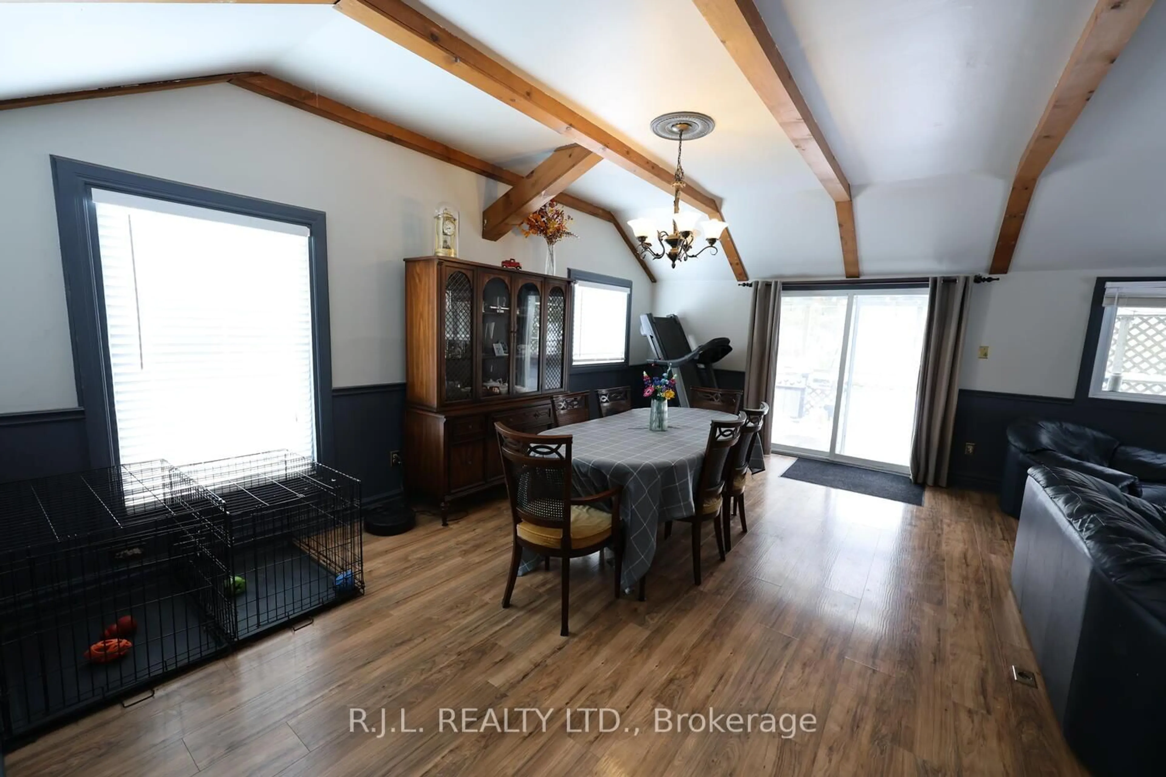 Dining room, wood/laminate floor for 19 Concession St, Havelock-Belmont-Methuen Ontario K0L 1Z0