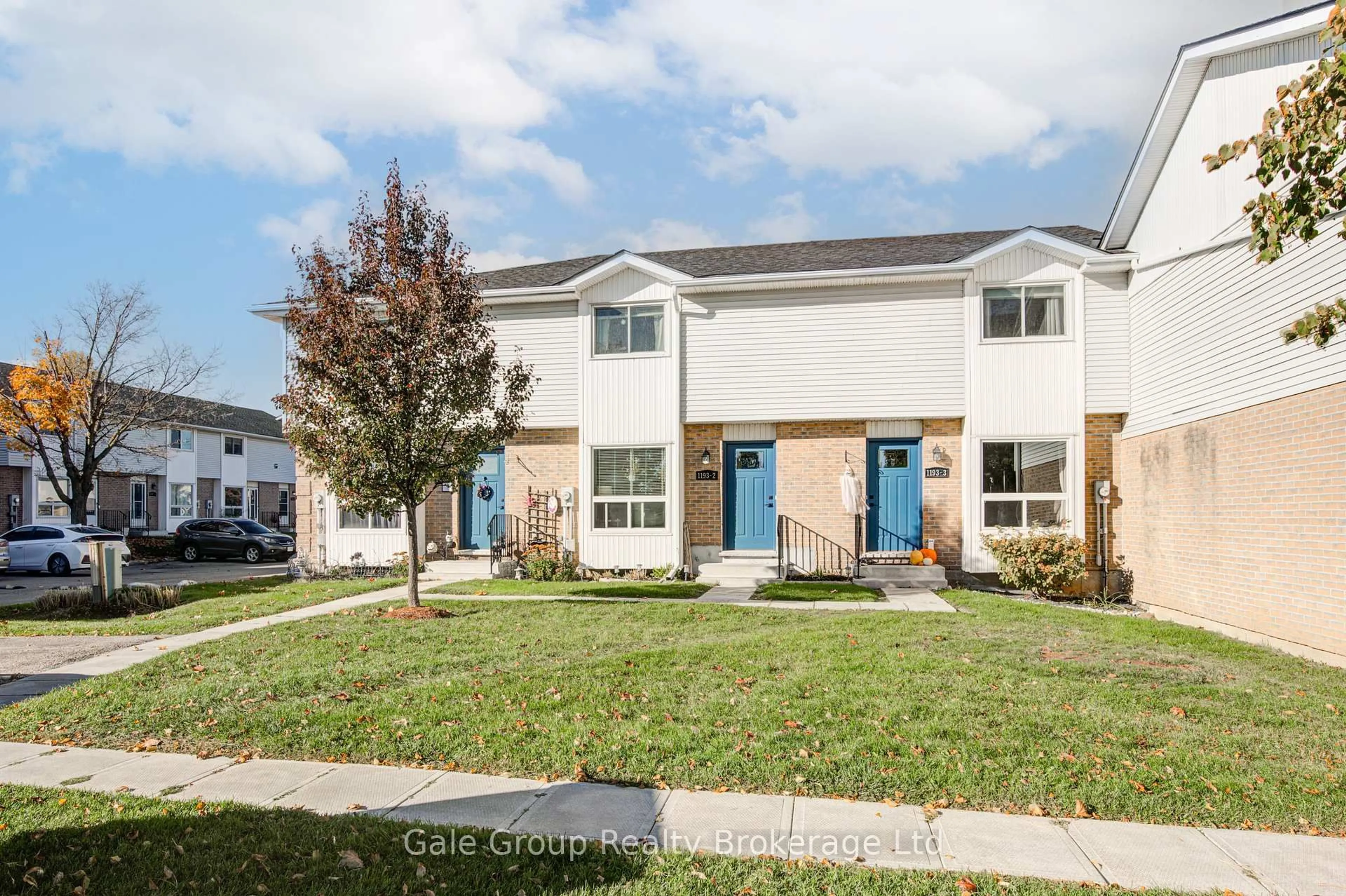 Home with vinyl exterior material, street for 1193 NELLIS St #2, Woodstock Ontario N4T 1N5