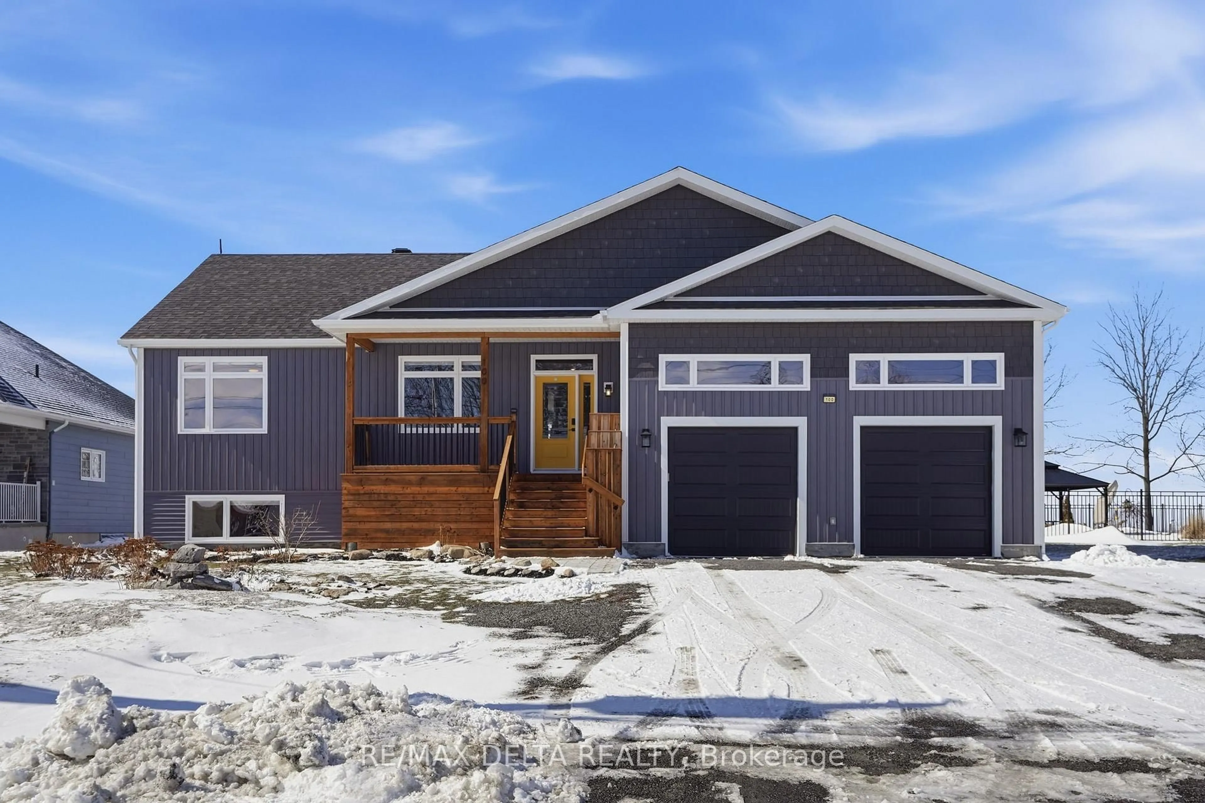 Home with vinyl exterior material, street for 100 Pendleton St, Champlain Ontario K0B 1R0