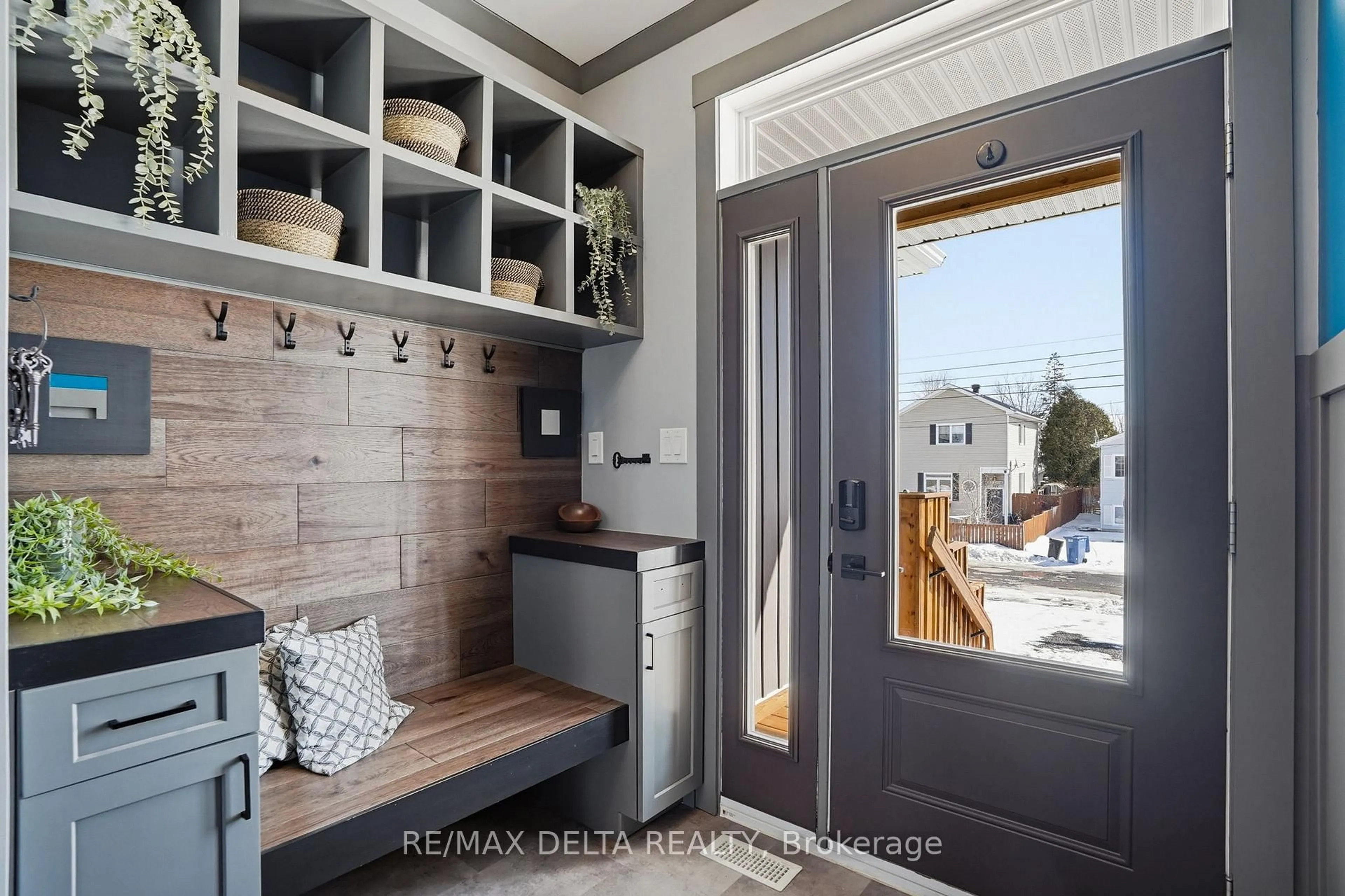 Unknown for 100 Pendleton St, Champlain Ontario K0B 1R0