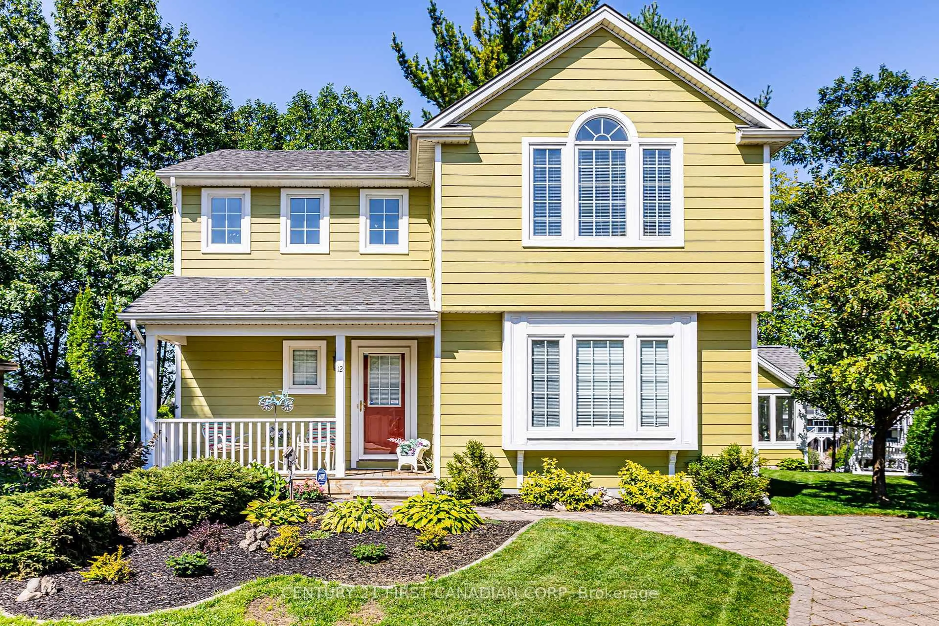 Home with vinyl exterior material, street for 12 Harbour Park Crt, Lambton Shores Ontario M0M 1T0