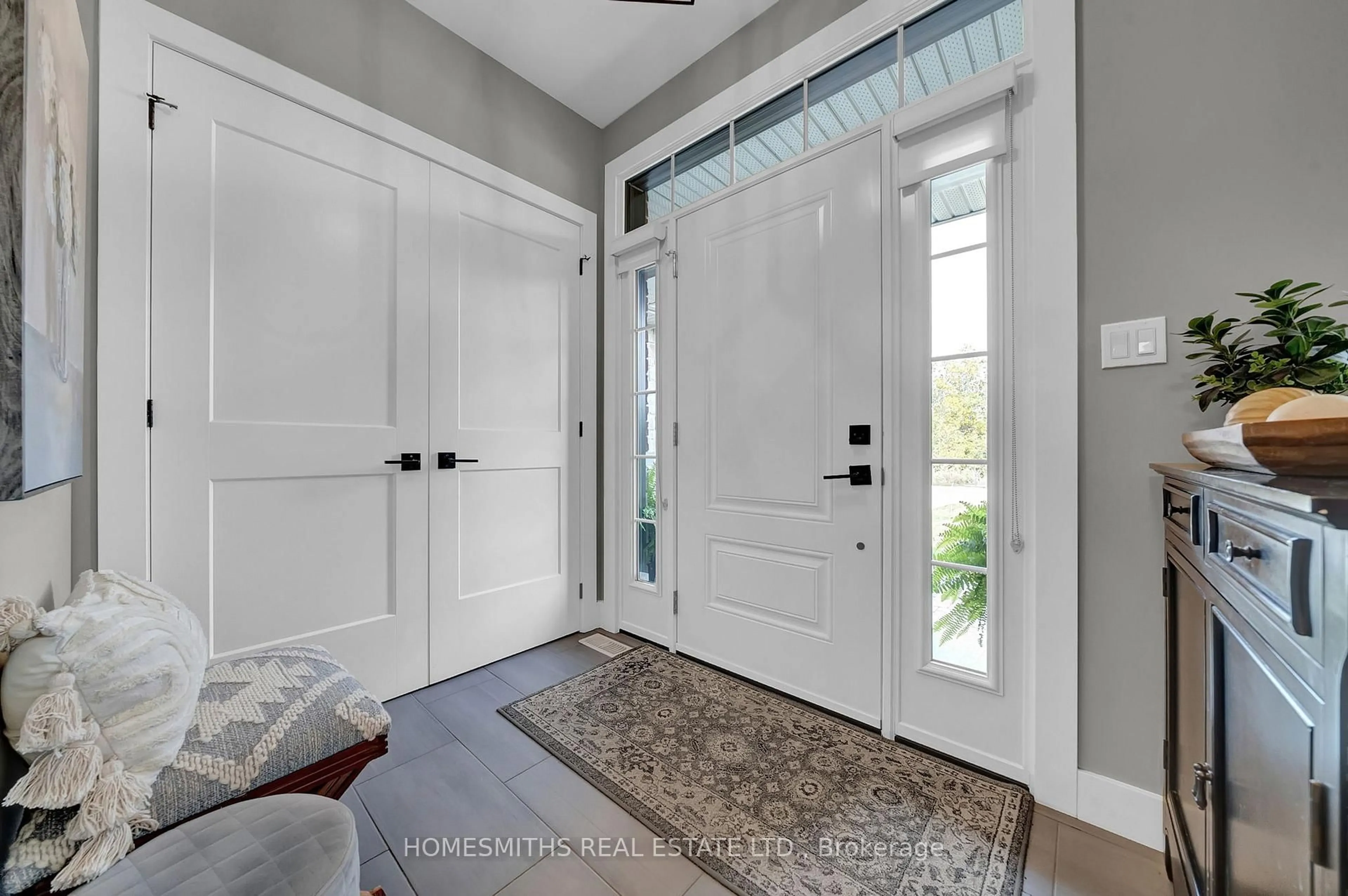 Indoor entryway for 12 Riverside Tr, Trent Hills Ontario K0L 1L0