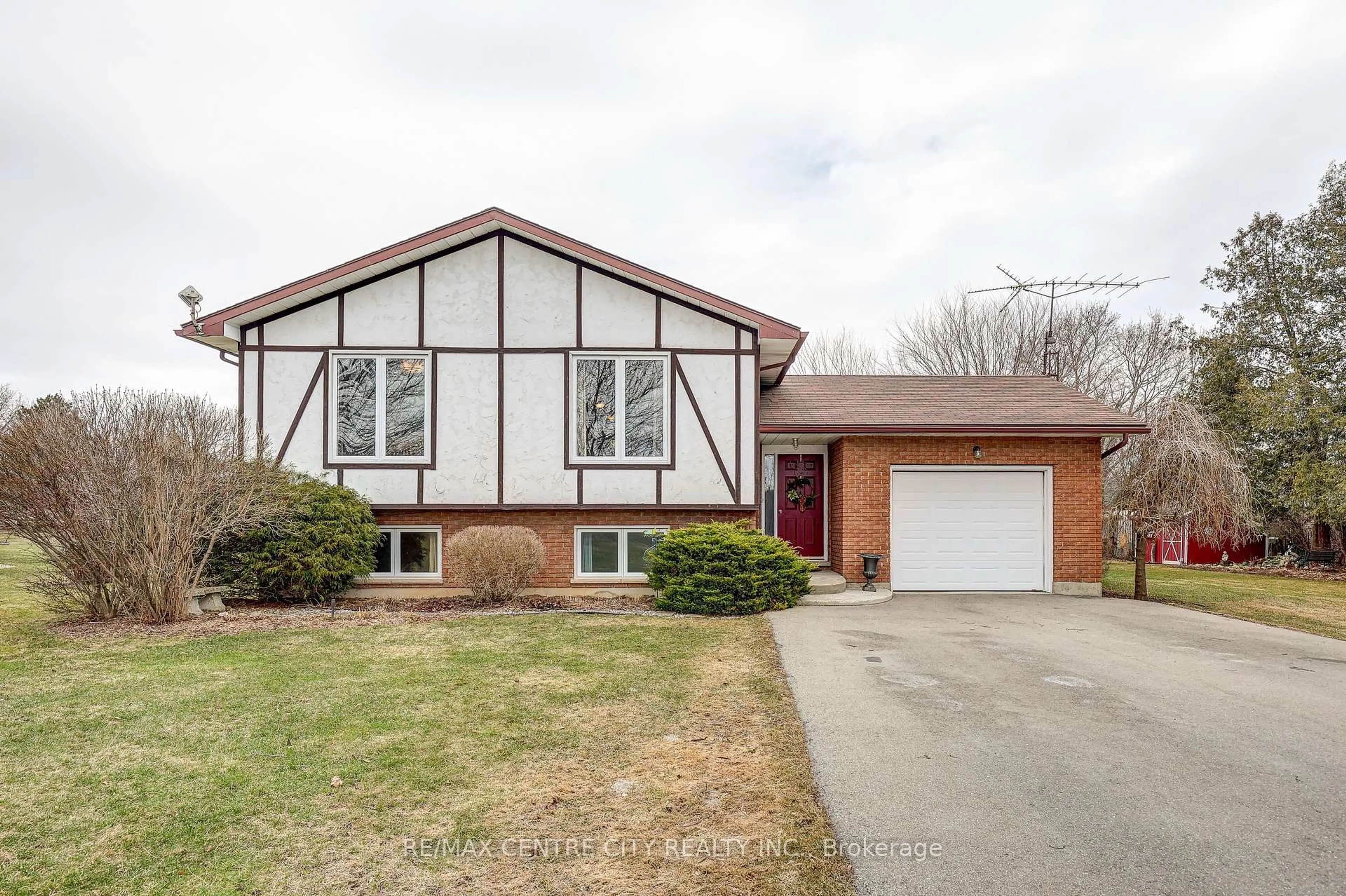 Home with brick exterior material, street for 312306 Dereham Line, South-West Oxford Ontario N4G 4G8