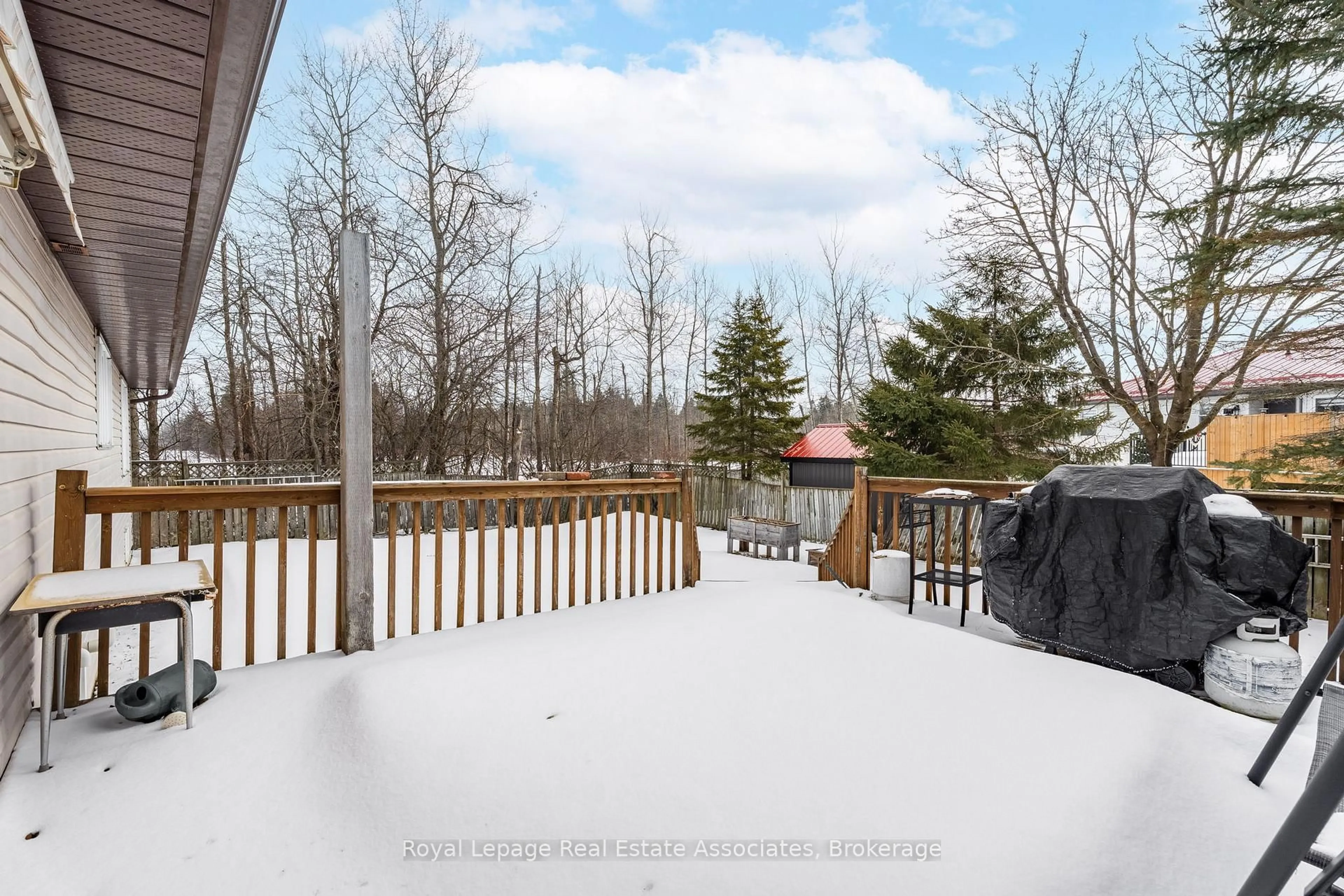 Patio, water/lake/river/ocean view for 31 Highpoint St, Southgate Ontario N0C 1B0