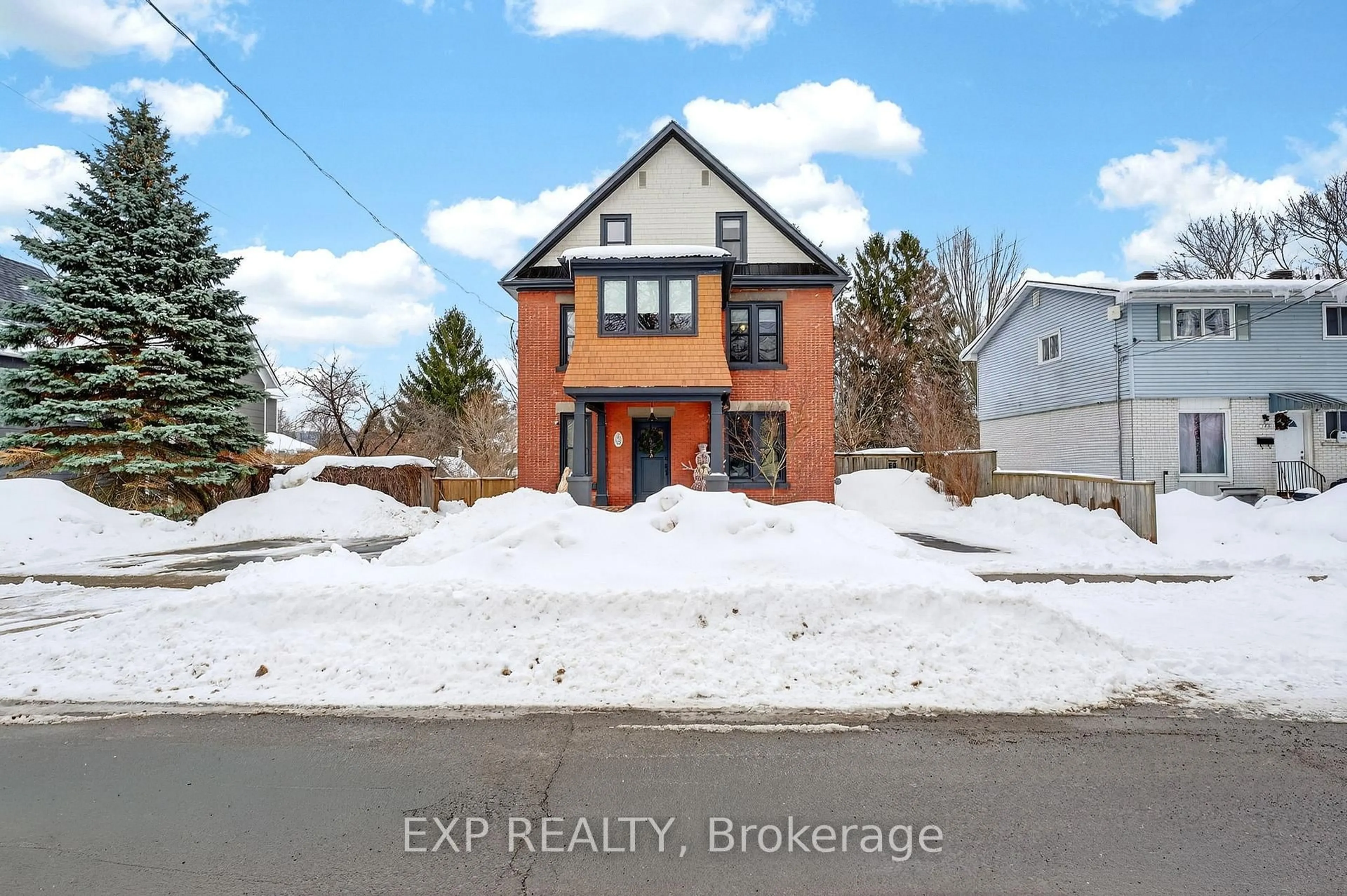 Unknown for 16 Barker St, Prince Edward County Ontario K0K 2T0